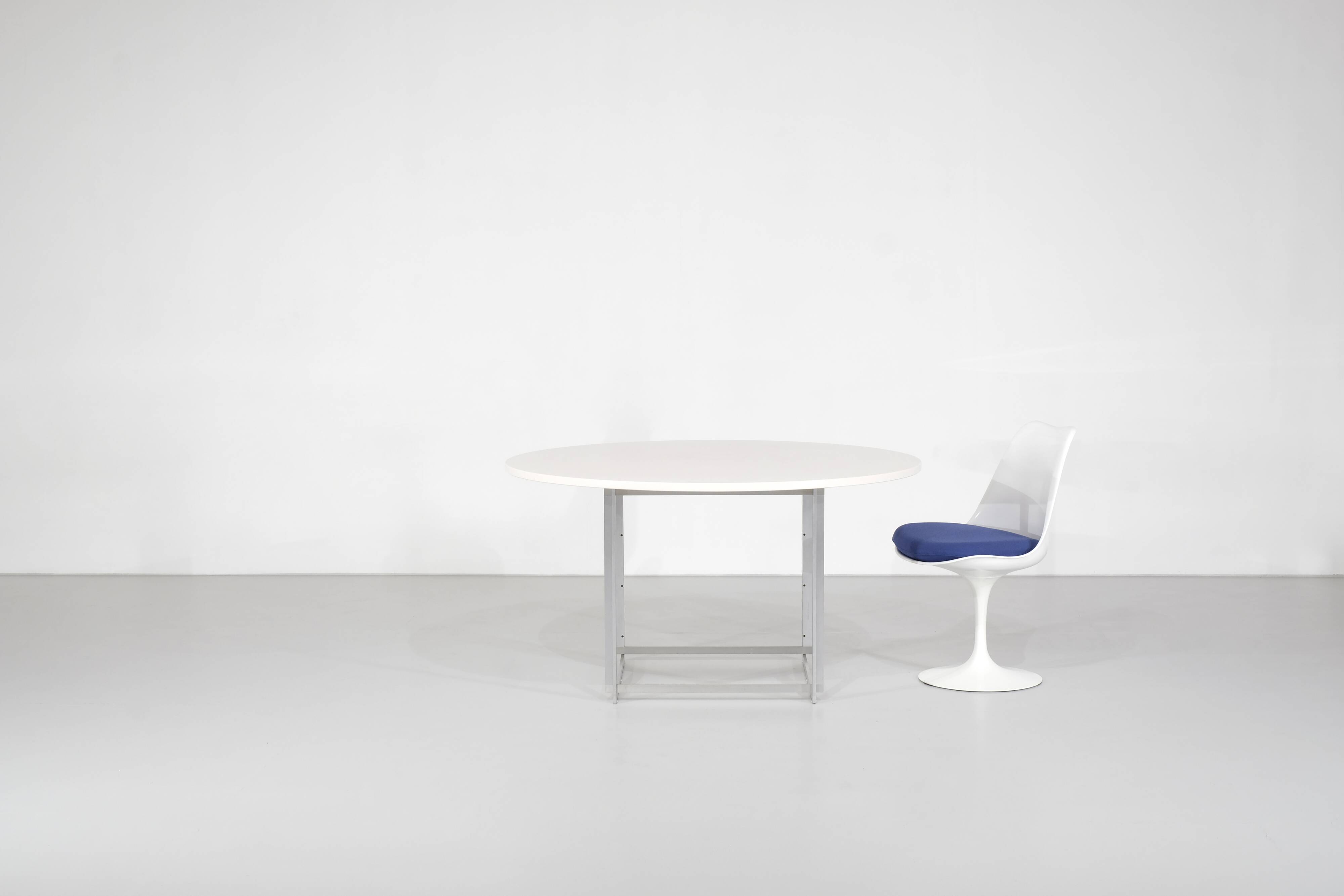 Table à manger " PK58 " conçue par Poul Kjaerholm pour Fritz Hansen