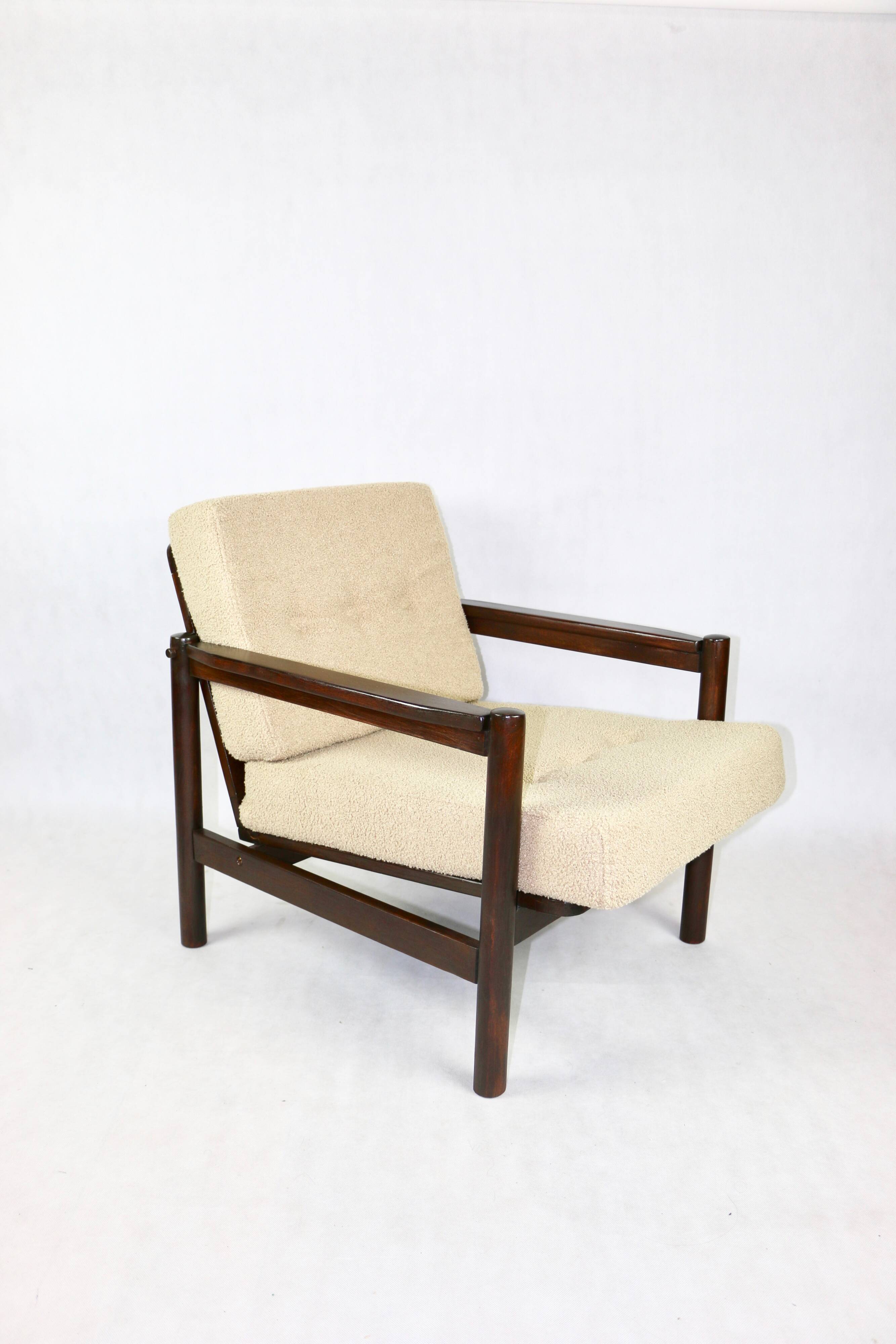 Vintage Boucle Armchair in Beige, 1970s