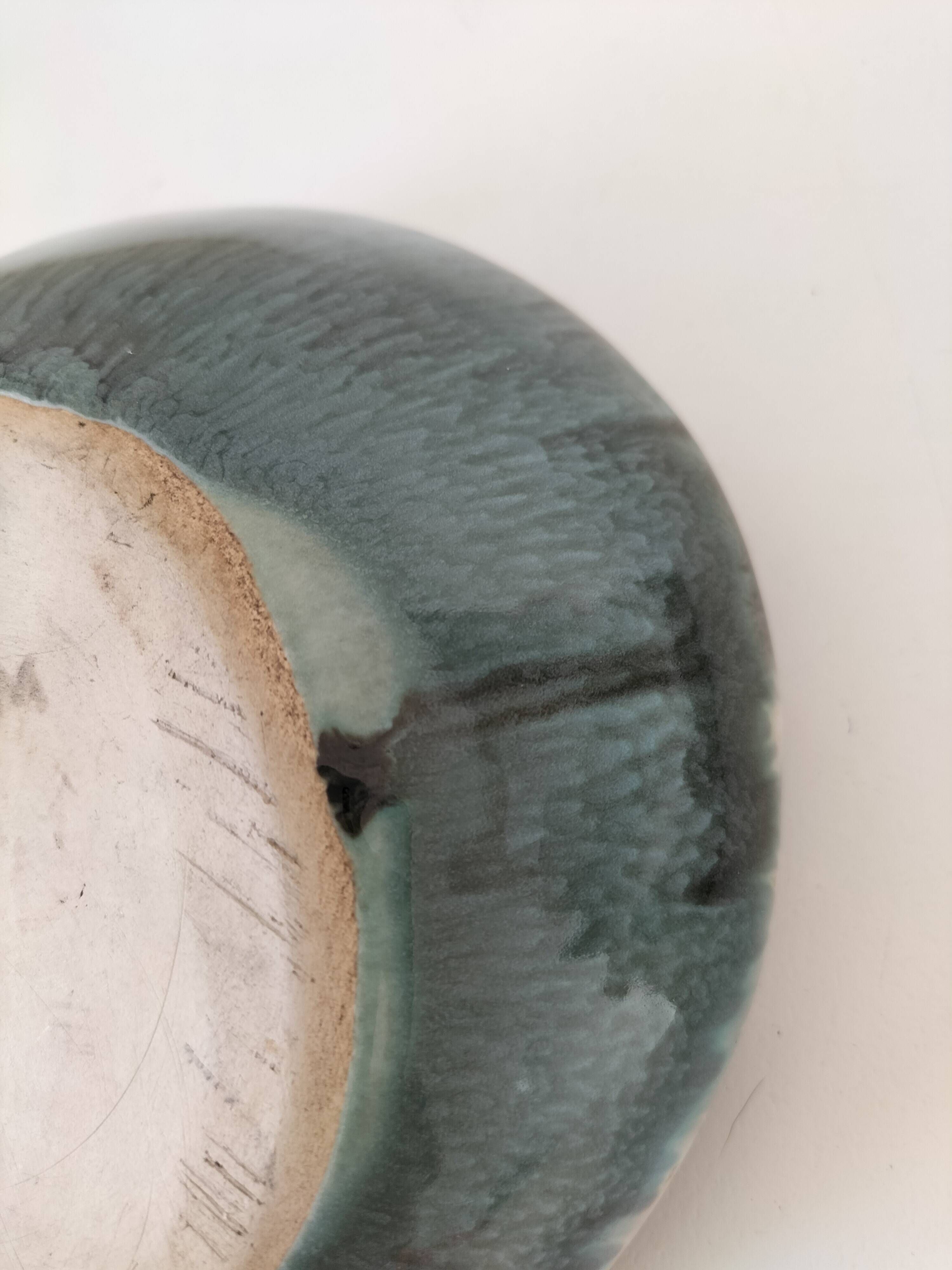 Glazed ceramic cup – Deer in the forest – Incised decoration and free form