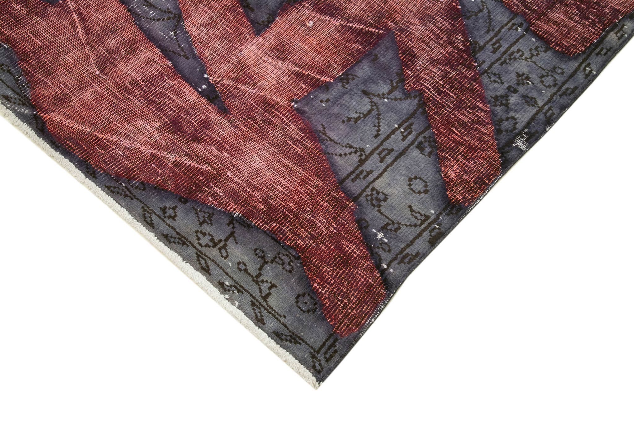 Hand-knotted hi-low pile oriental 1980s 157 cm x 264 cm purple carpet