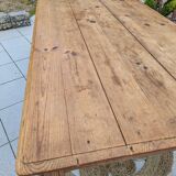 Farm table