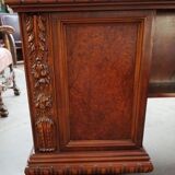 Neo-renaissance style office