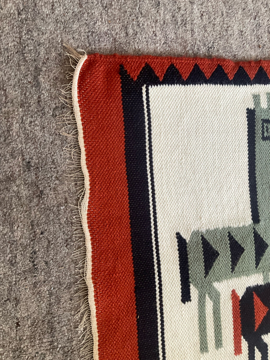Vintage woven wool Kilim rug