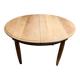 Table ovale à rallonges style Louis XVI – Noyer massif rénové
