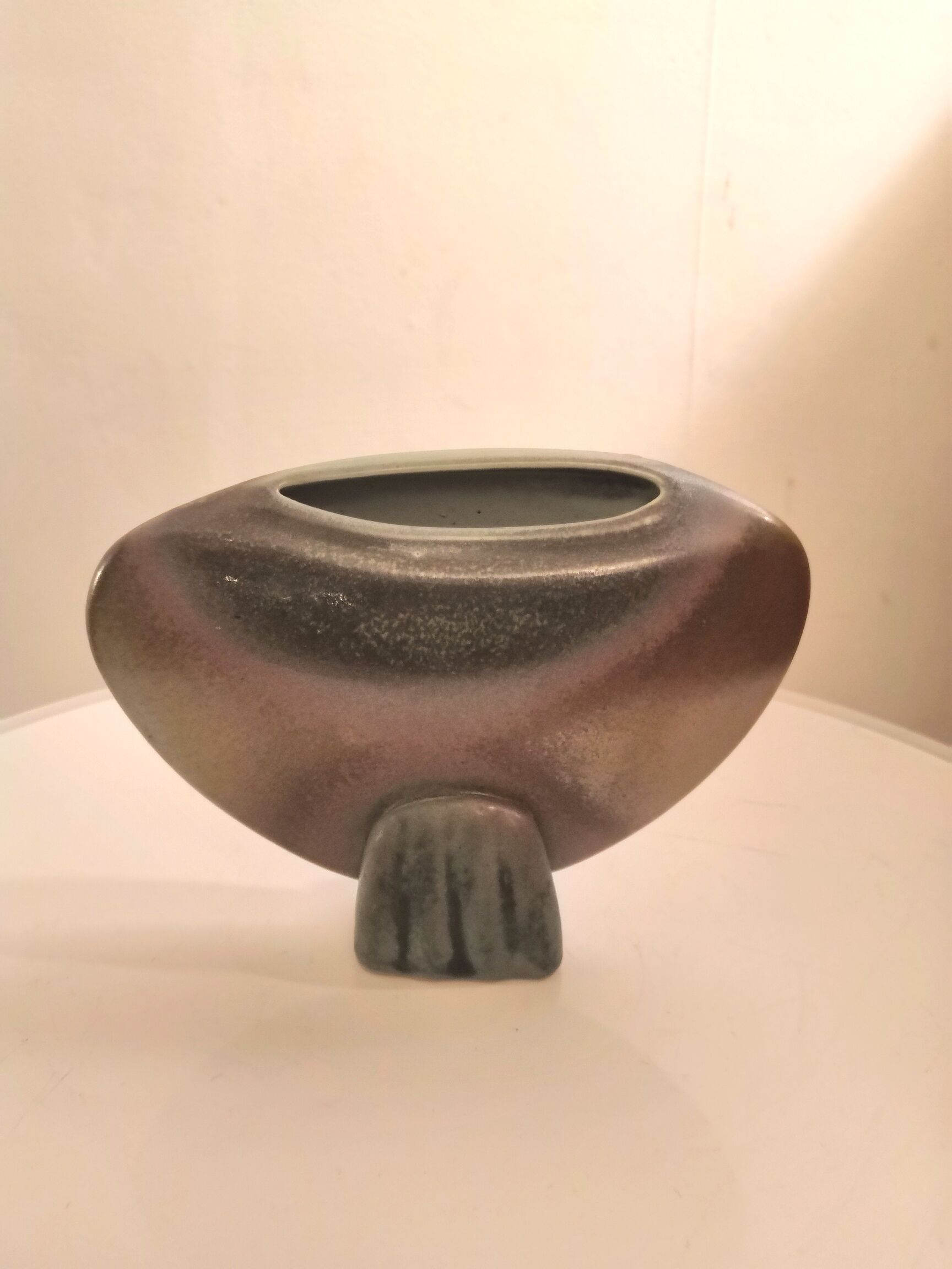 Ceramic lentil vase signed by a dove design 60s