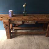 Established as a vintage solid oak carpenter