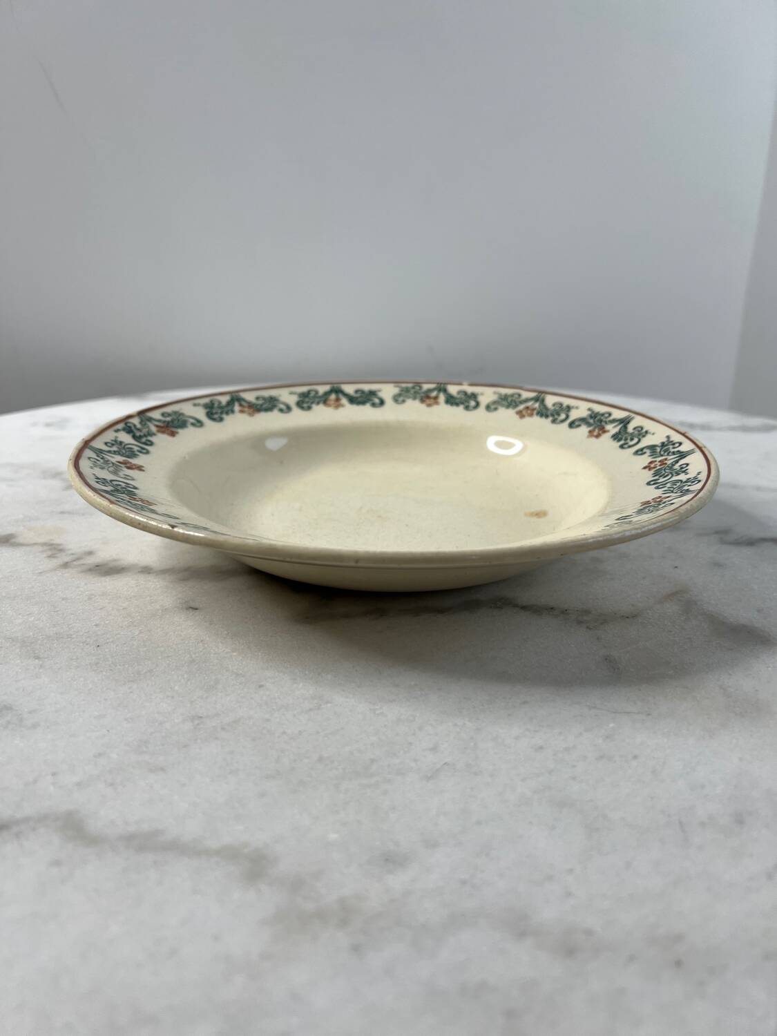 Hollow plate, iron-rich earth, EPCI Hamage and Moulin Nord