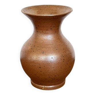 Vase en grès satiné
