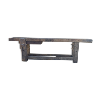 Carpenter's workbench