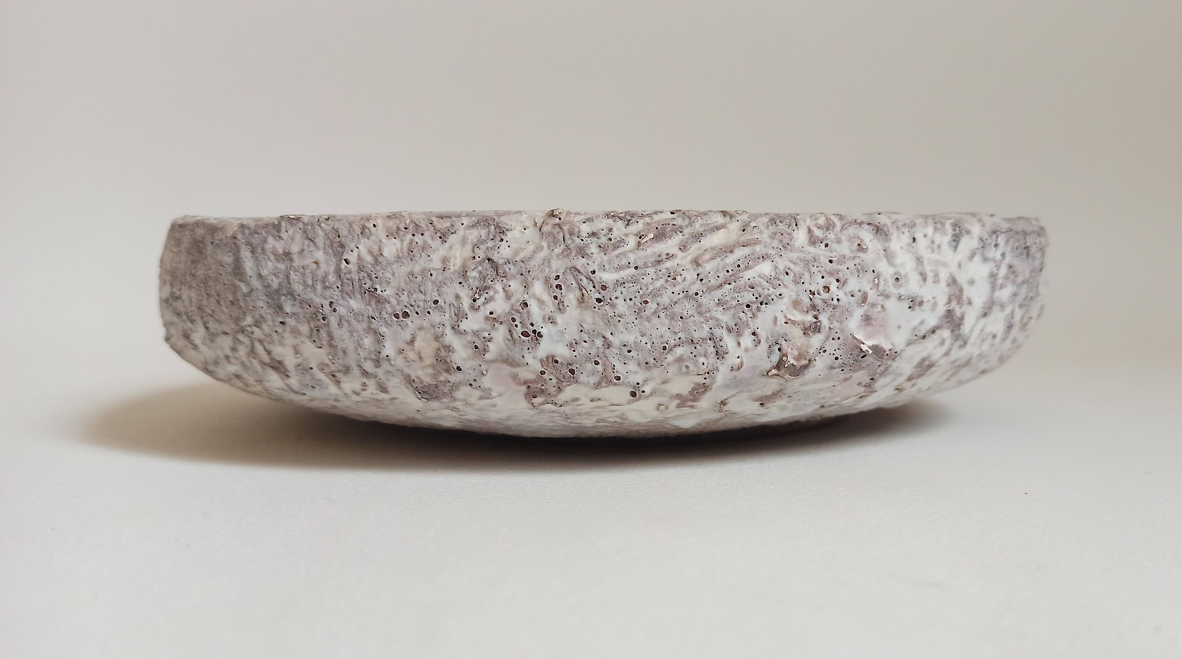 Empty pocket in ceramic rock motifs 60s