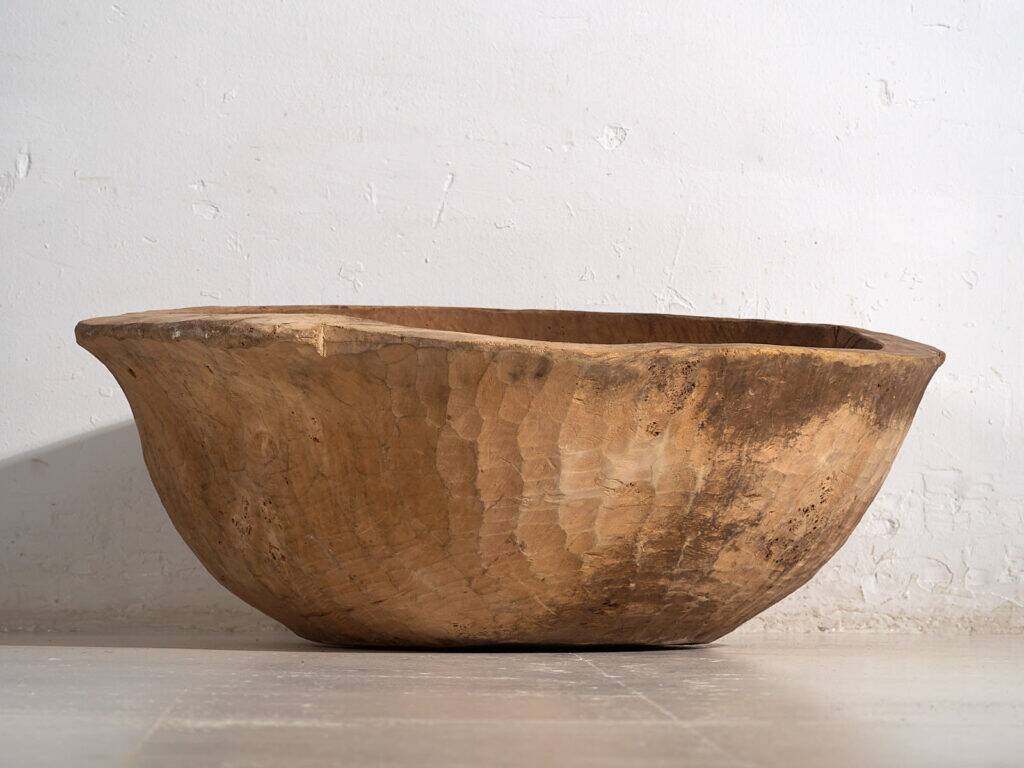 Large antique bowl in primitive style (c.1900) #3