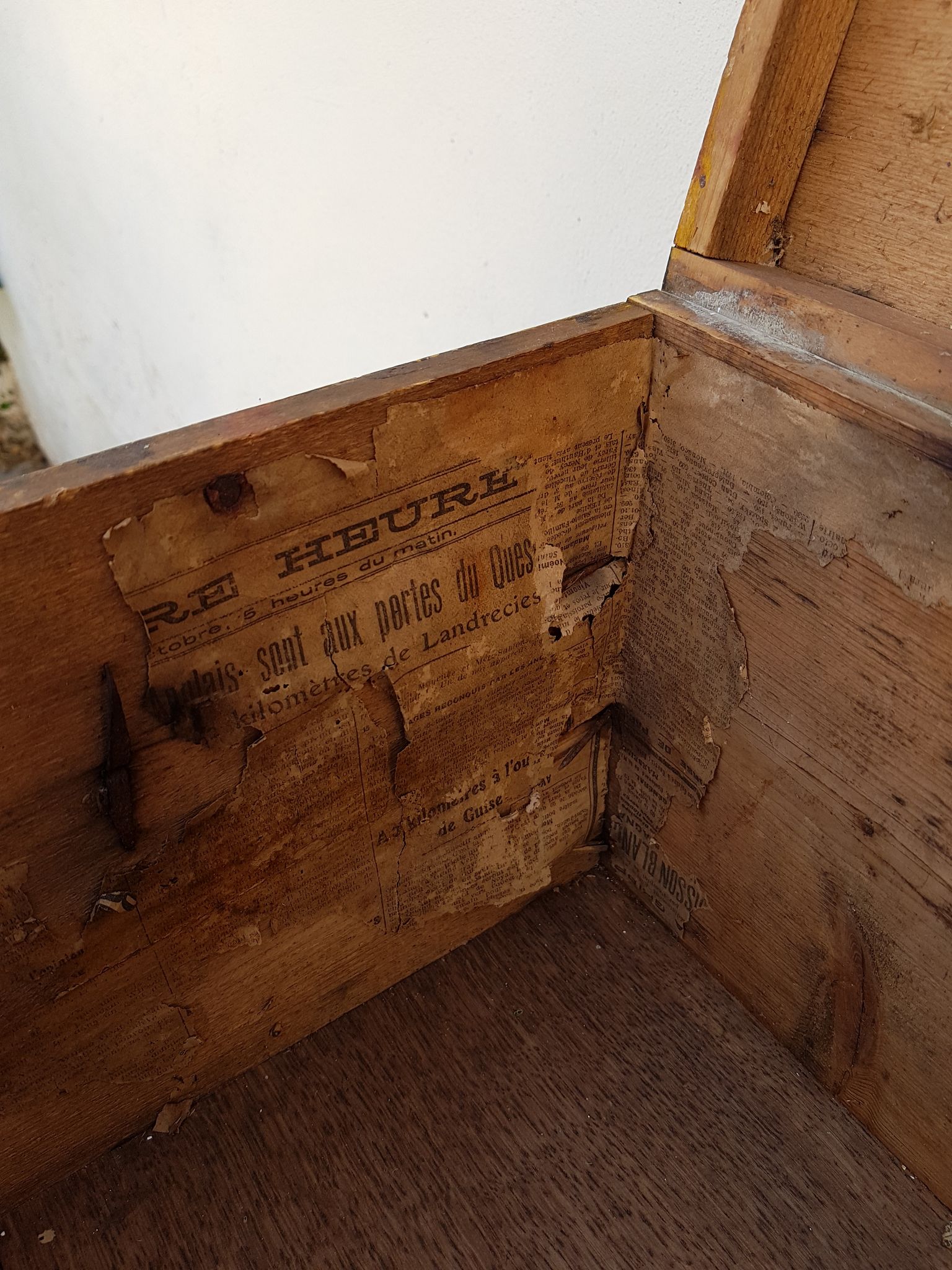 Wooden box