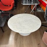 Eero Saarinen coffee table, vintage Knoll edition
