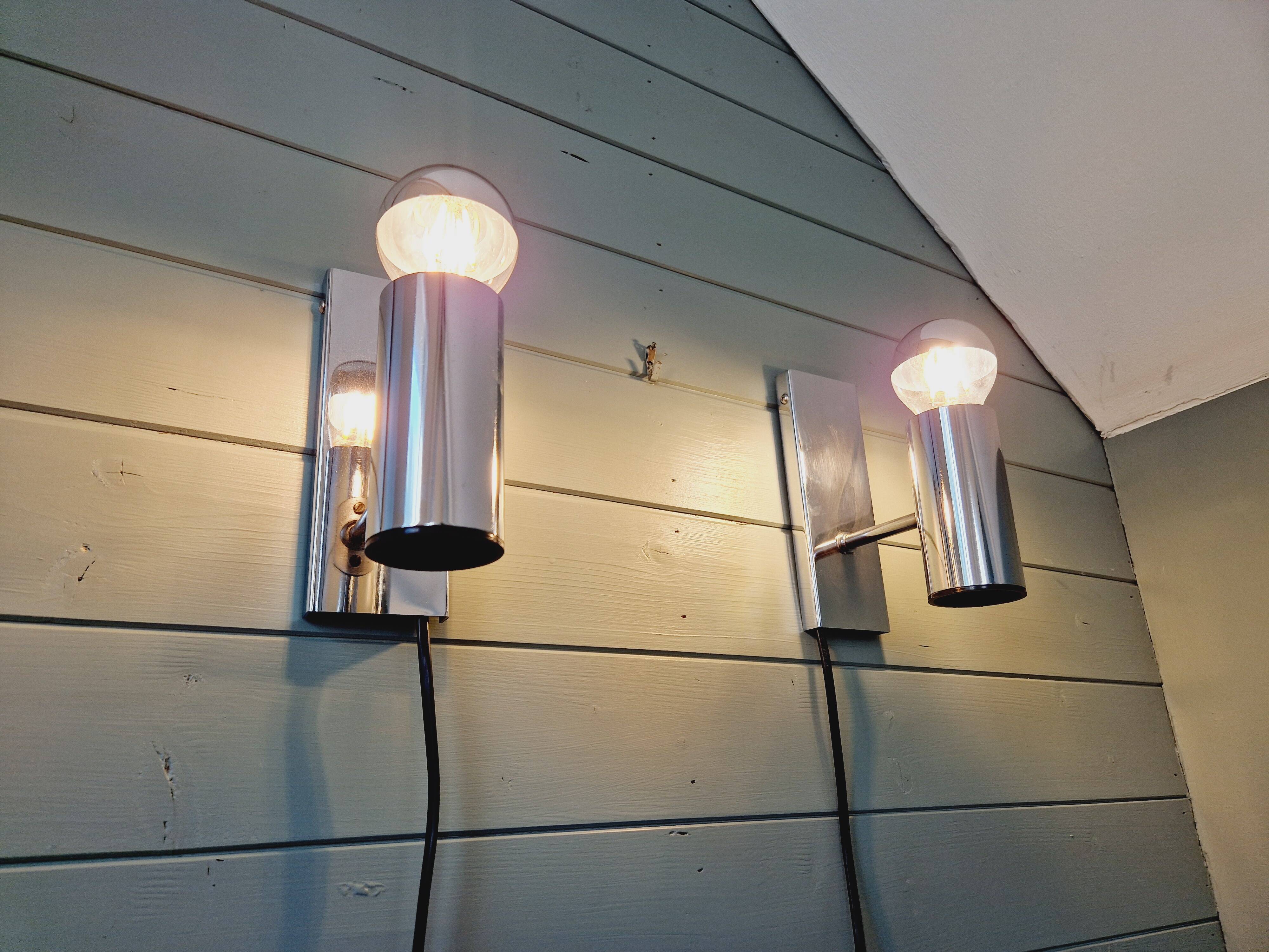 Pair of tubular chrome-plated metal wall sconces, 1970s