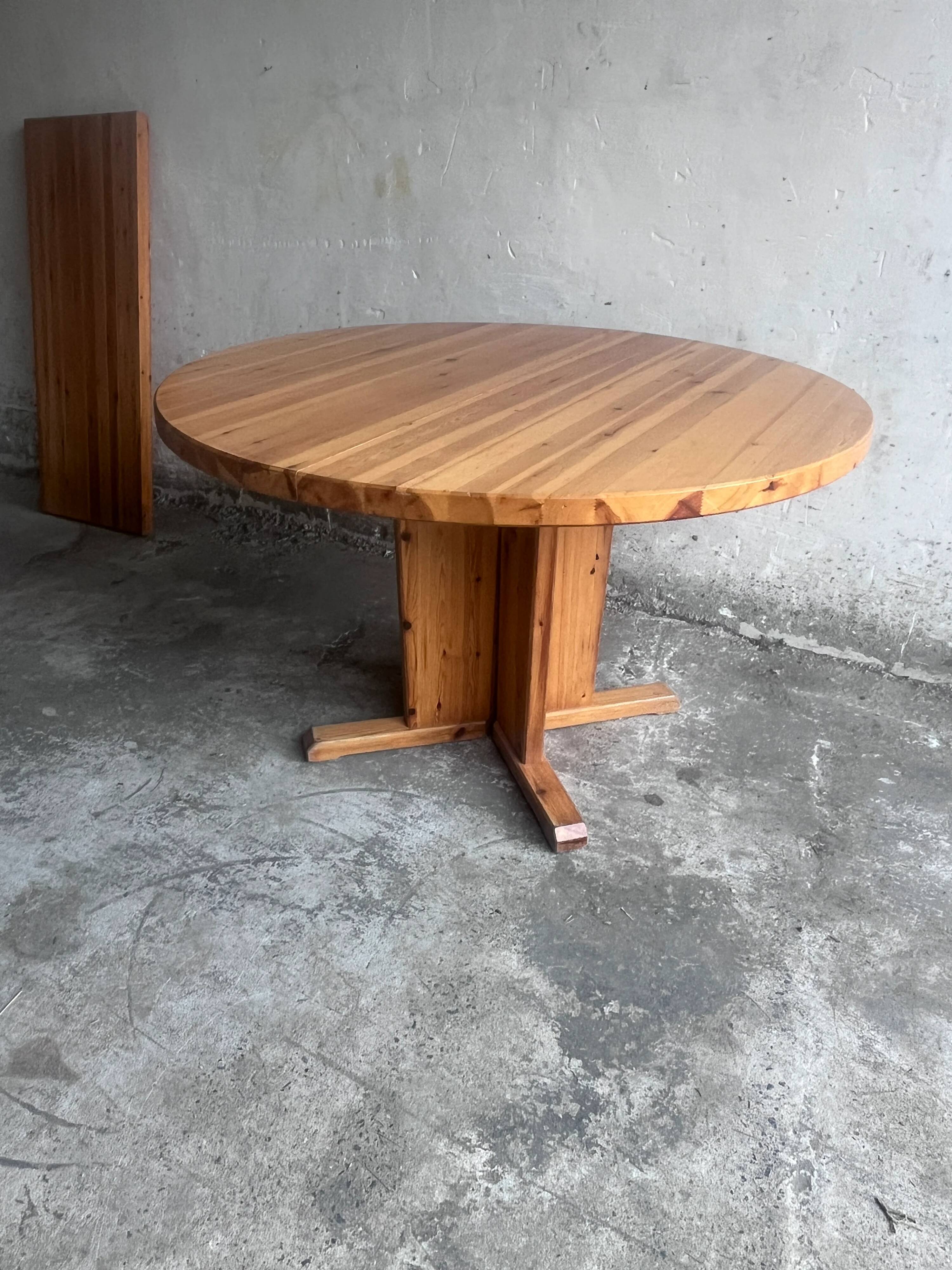 Table à manger extensible en pin massif, Scandinavie, années 1970