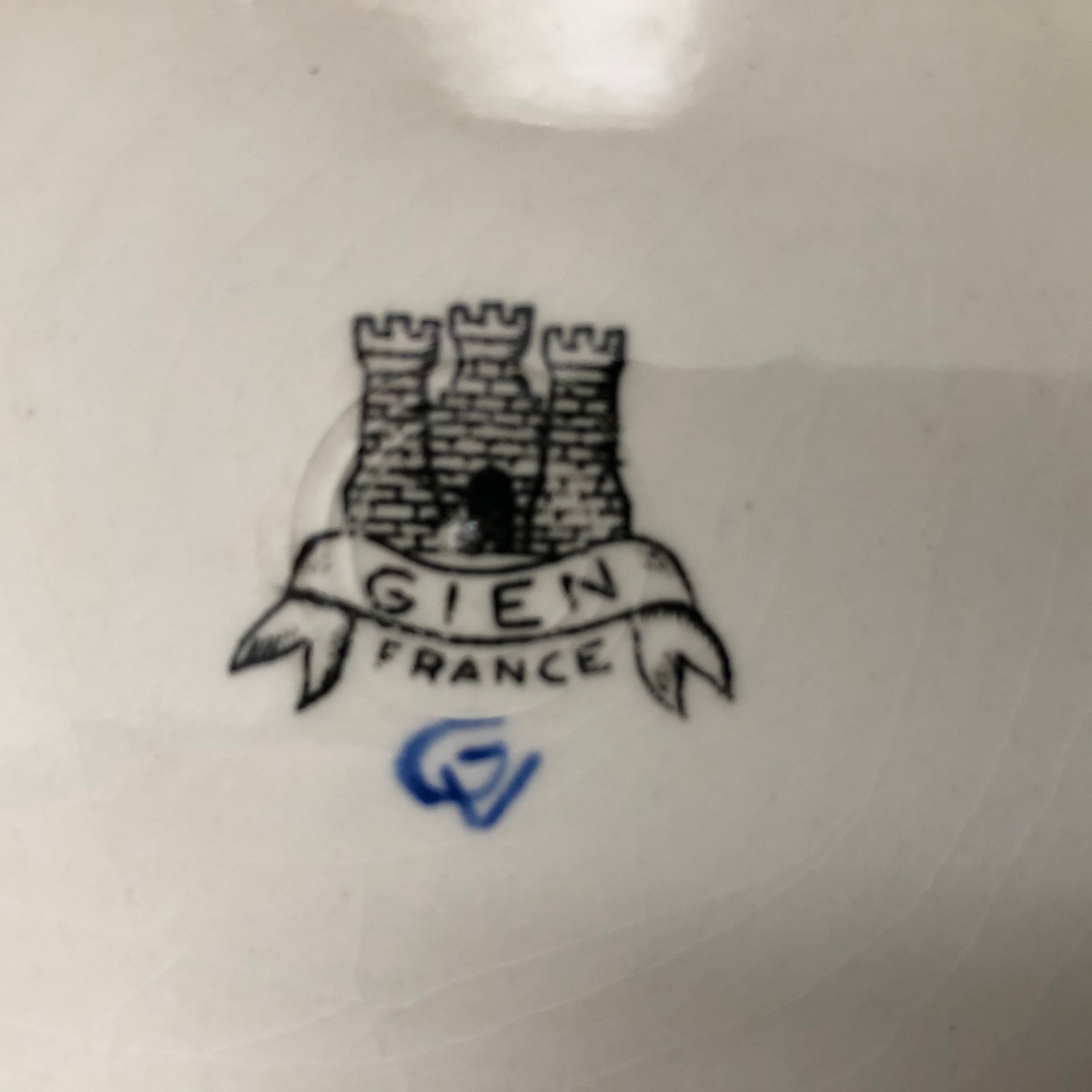 Set of 6 Gien flat plates