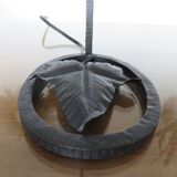 Art deco lamp in hammered wrought iron and tulip in glass, 30s 40s