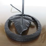 Art deco lamp in hammered wrought iron and tulip in glass, 30s 40s