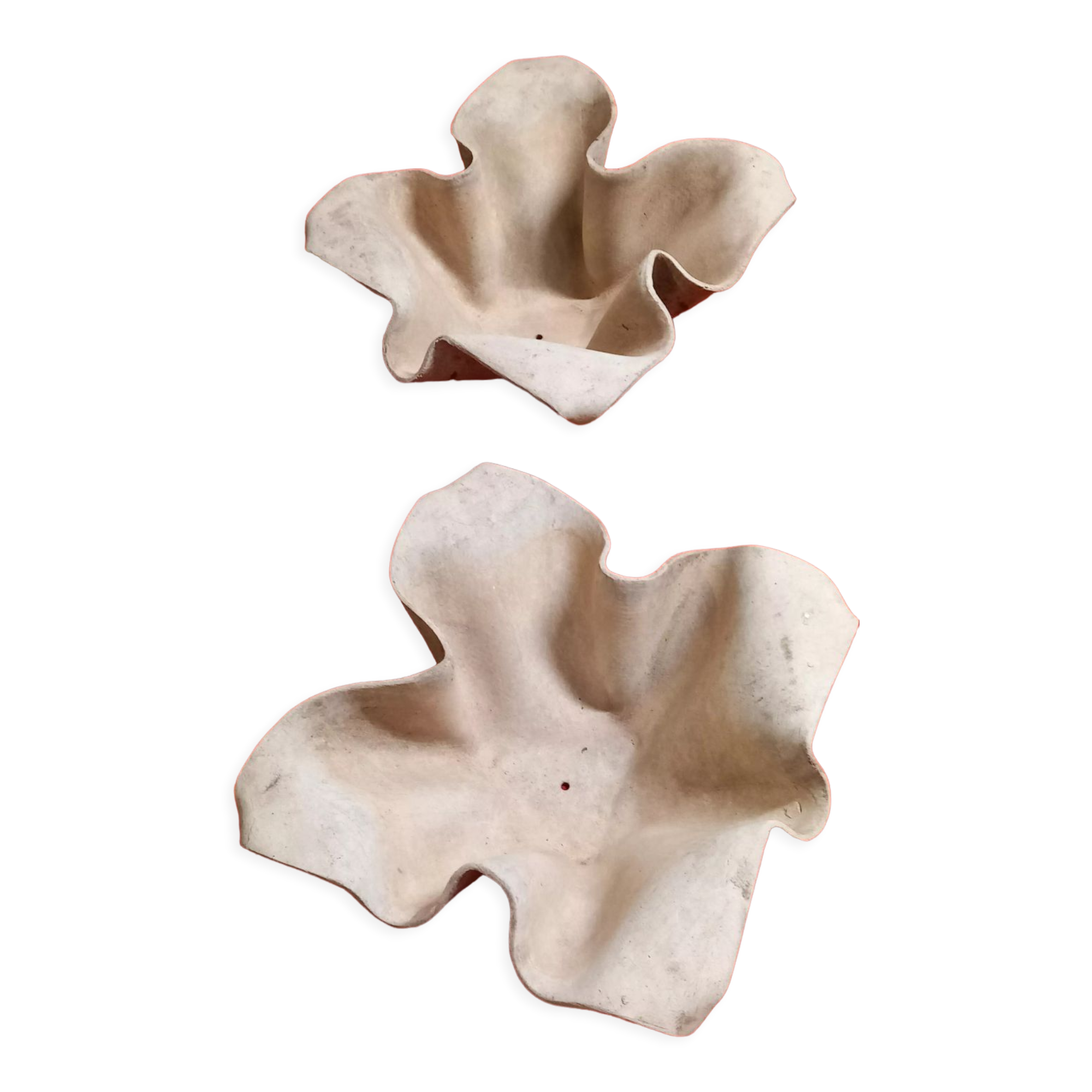 Pair of planters model handkerchief Willy Guhl, Eternit edition