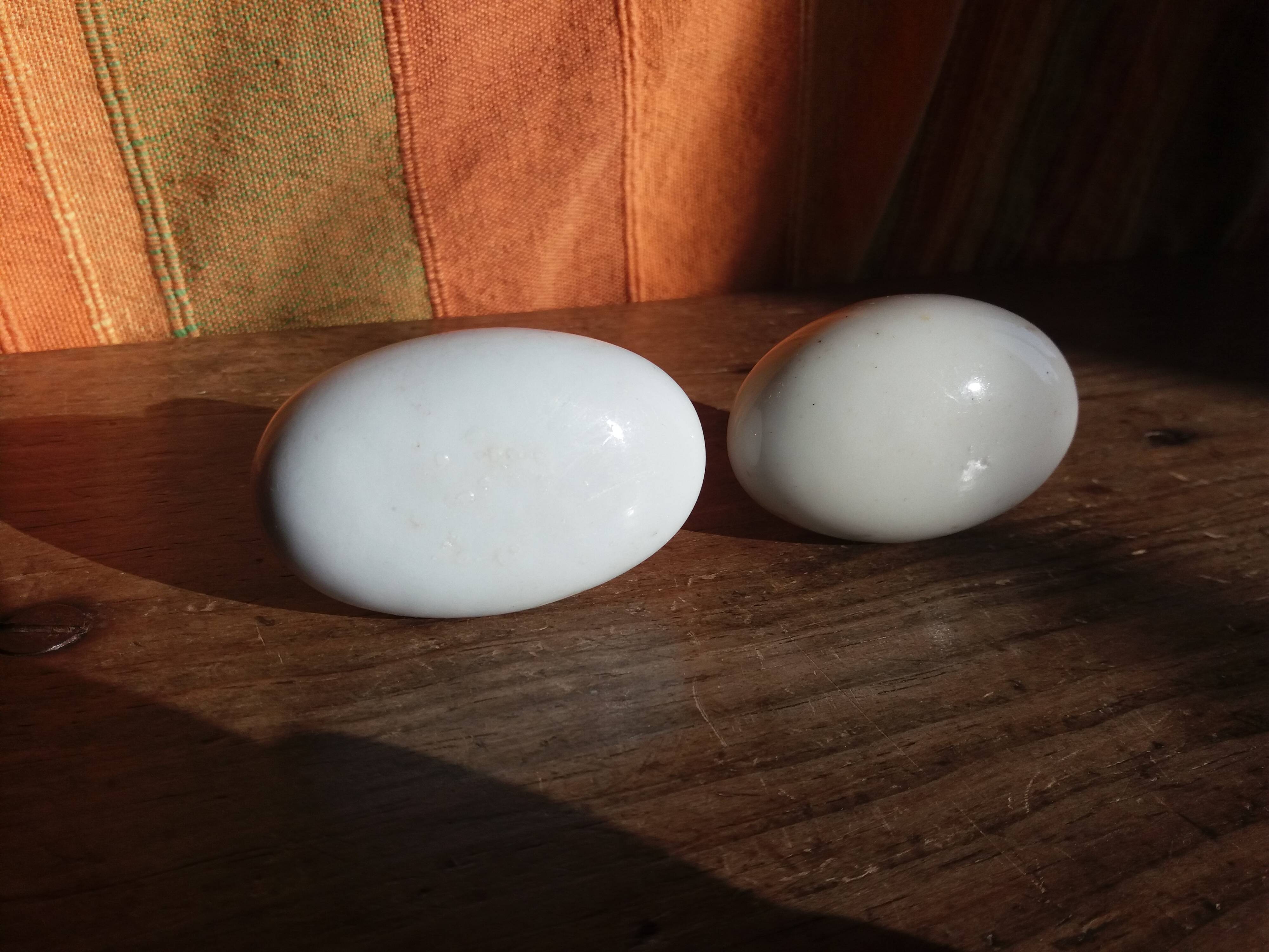 Porcelain door knob handles