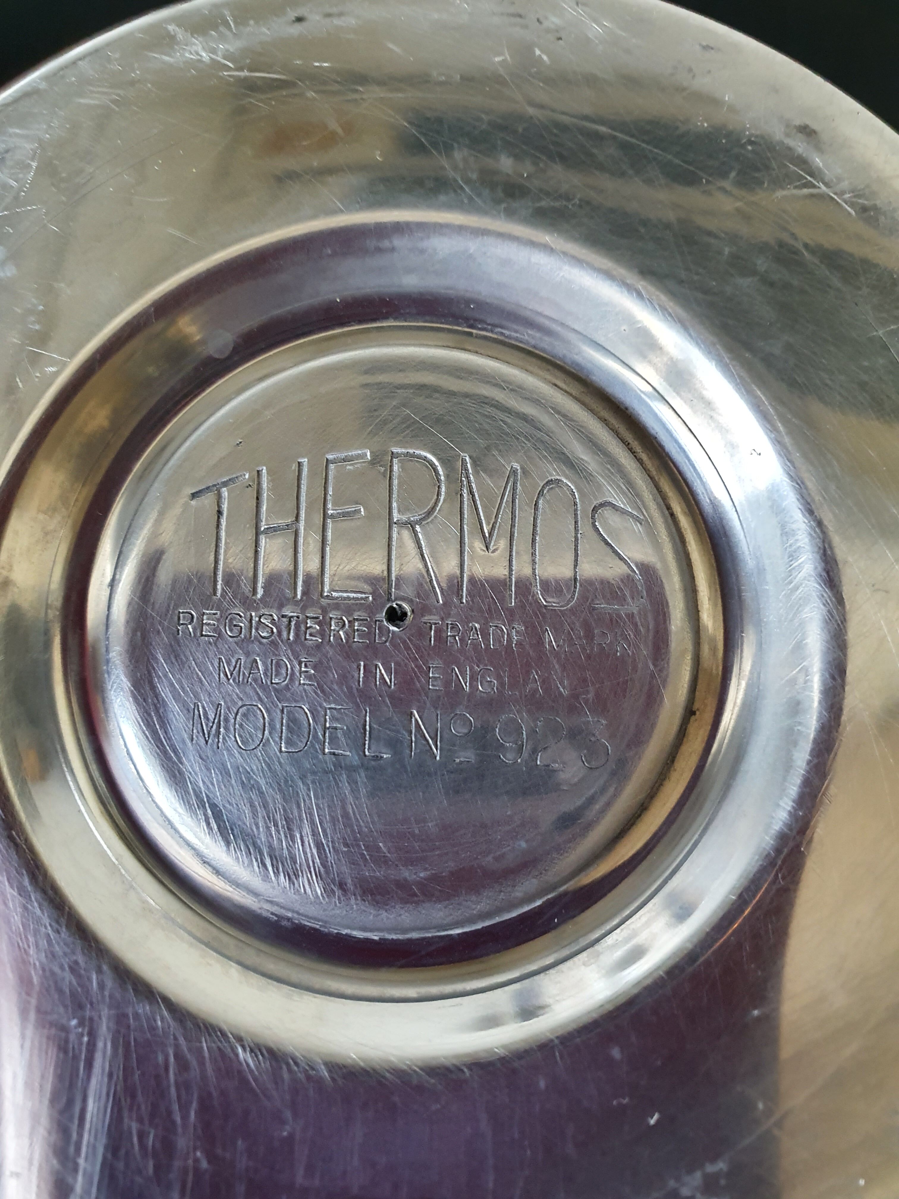 Thermos insulated ice bucket in metal and bakelite, 50s