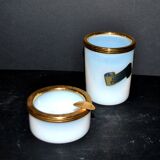Cendrier vintage en verre opaline blanche et gobelet à cigarette opaline véritable
