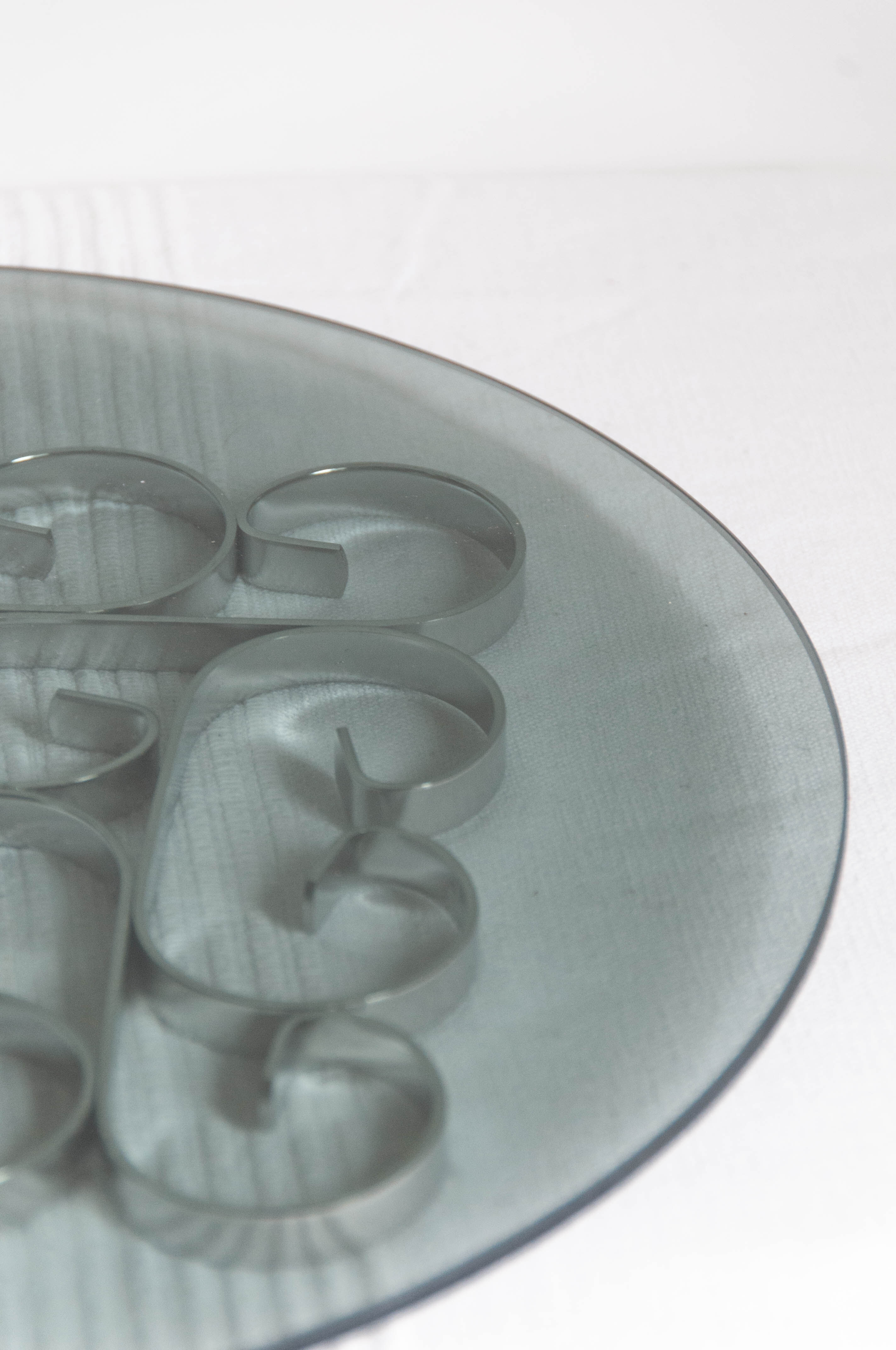 Smoked glass presentation tray