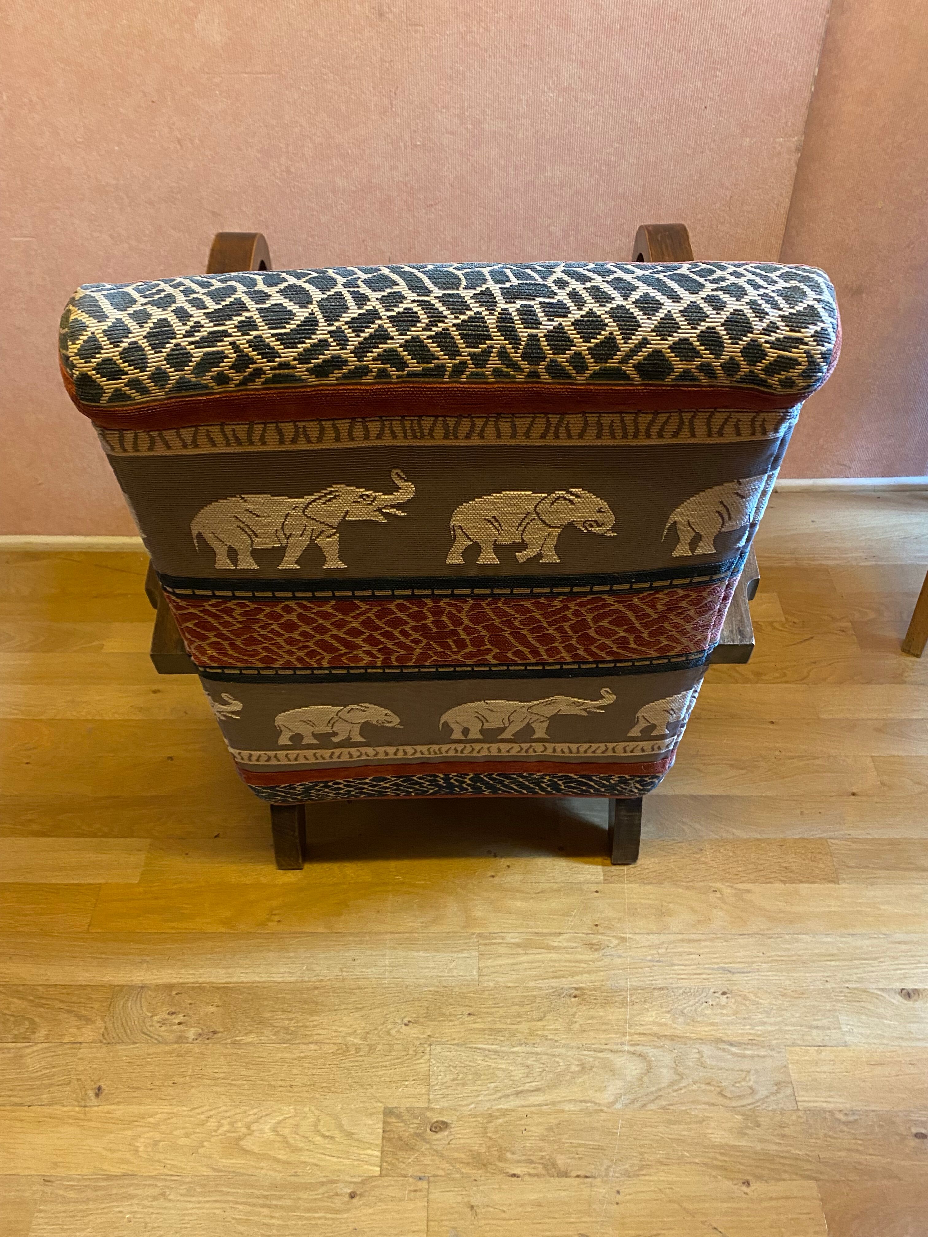Fauteuil aux éléphants, années 40