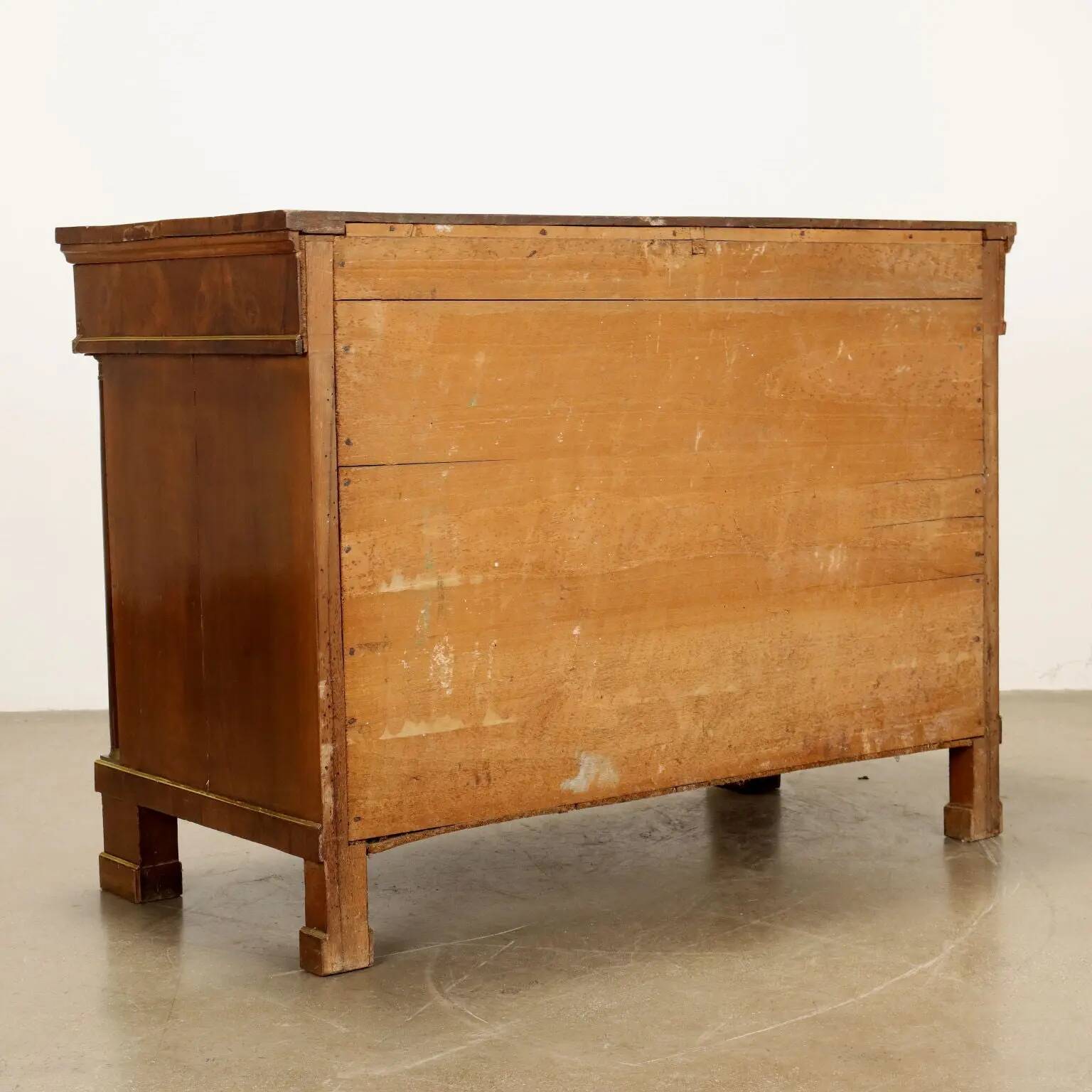 Commode Empire ancienne en noyer, peuplier et bronze, XIXe siècle