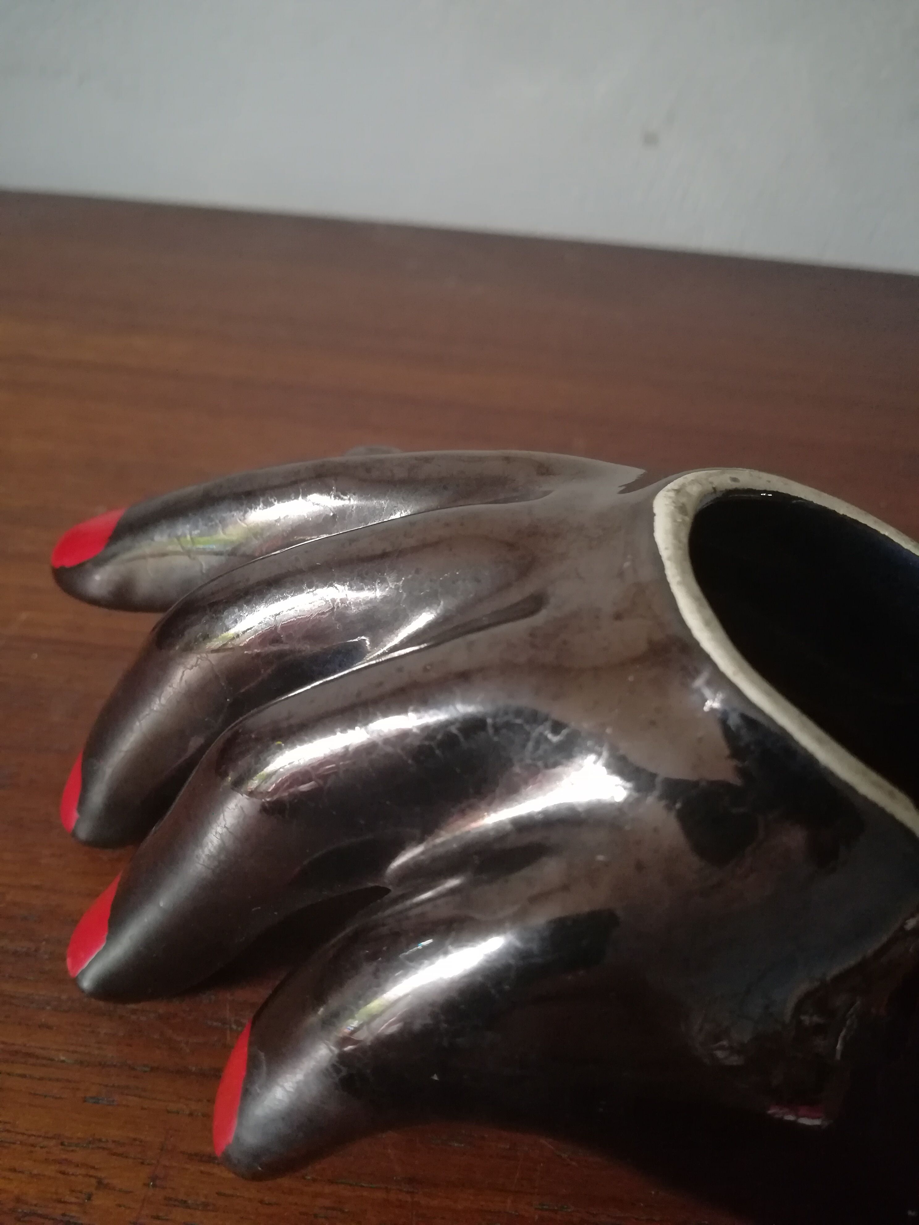 Catchall hand 50s