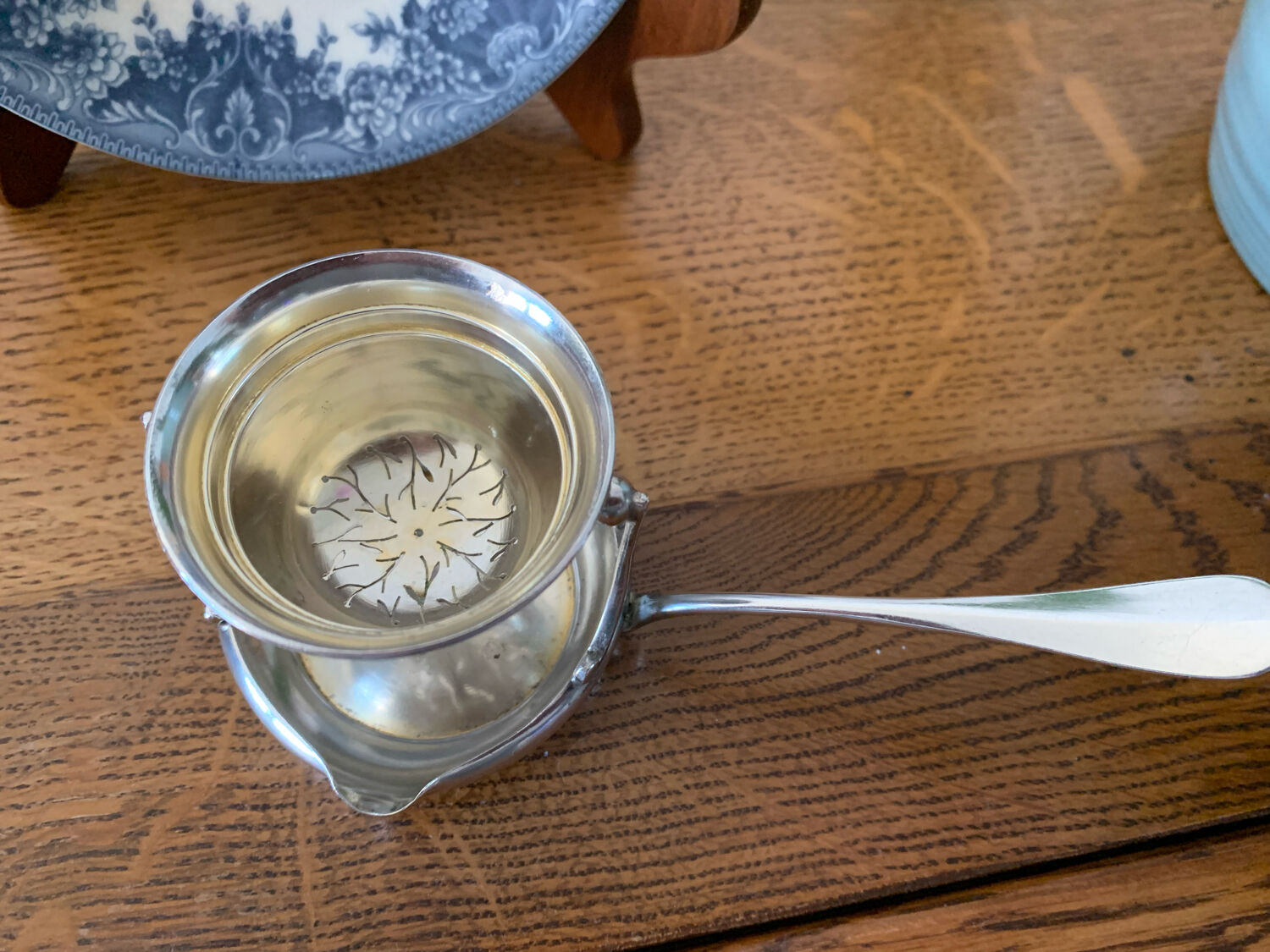 Tea strainer