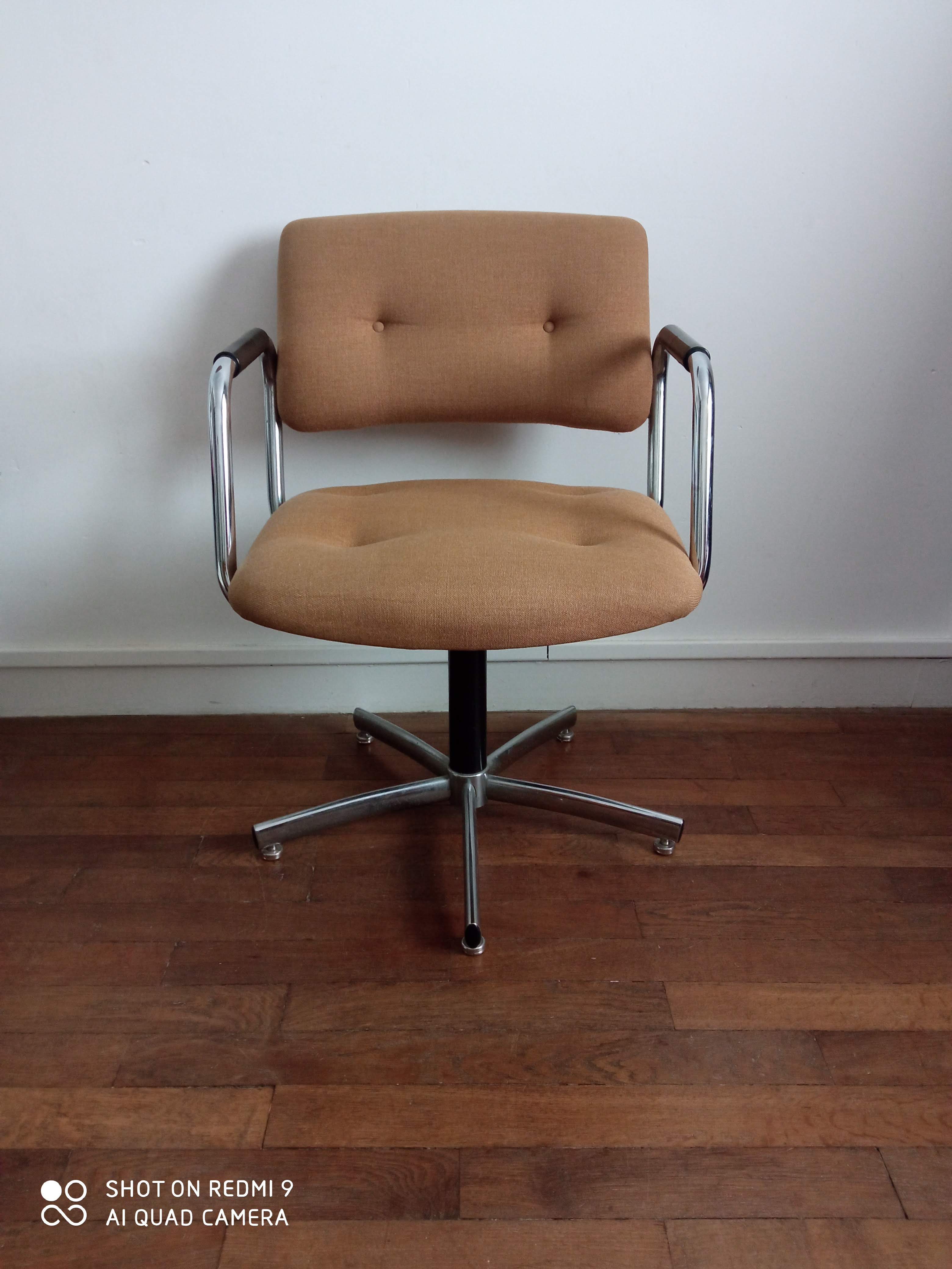 Vintage armchair strafor Steelcase