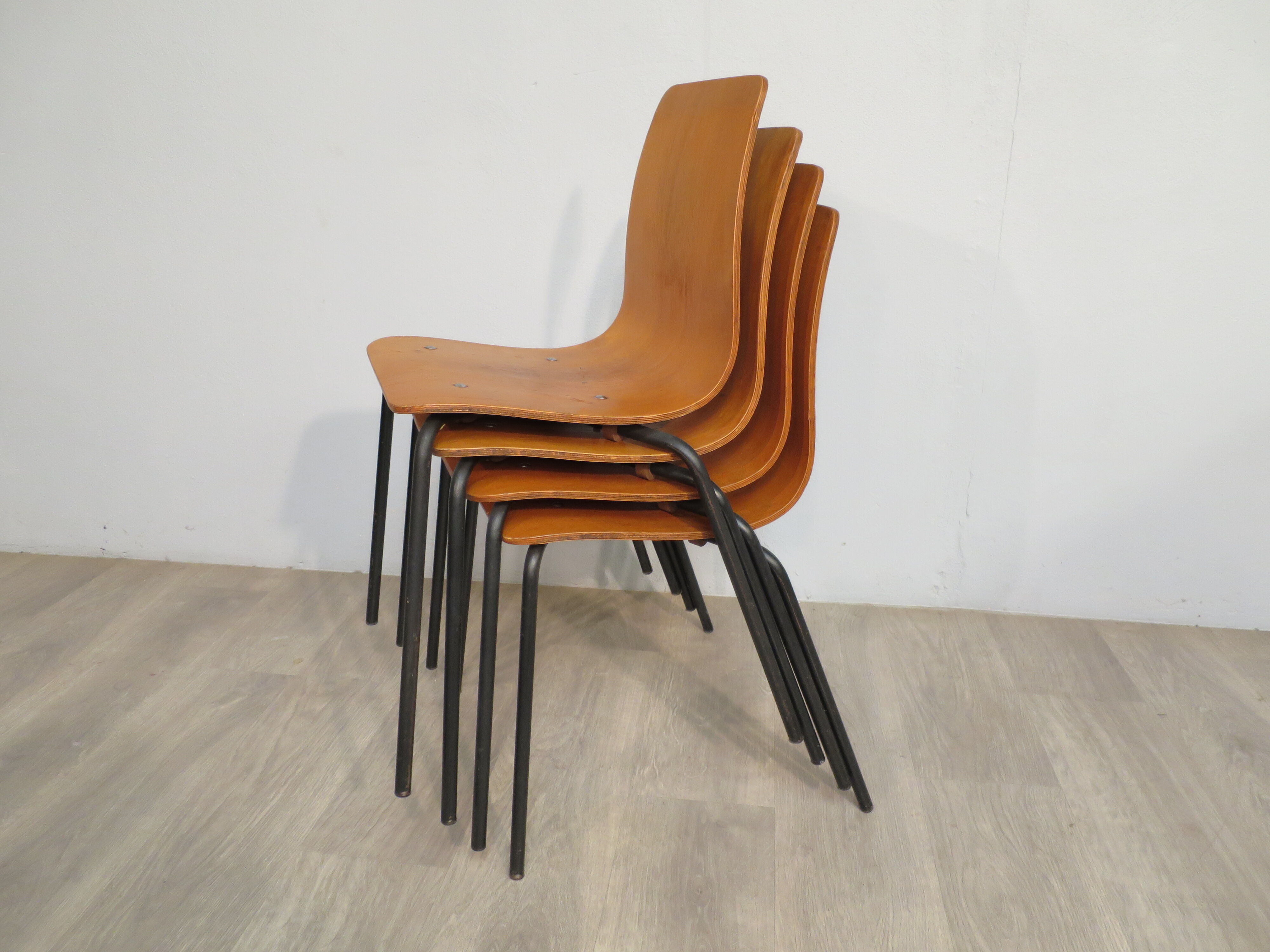 4 Papyrus chairs by Pierre Guariche 60