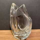 Stylized crystal vase signed Baccarat