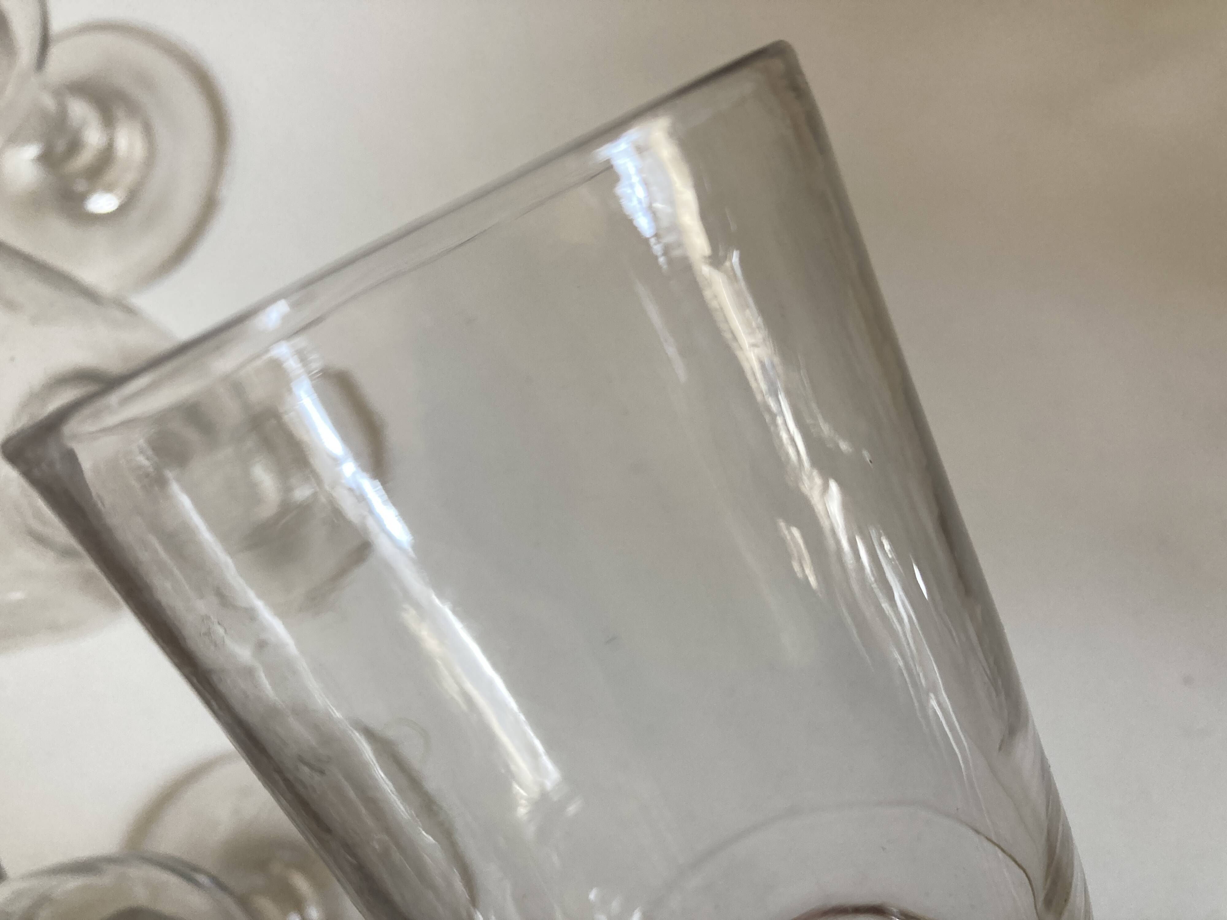 Set de 4 verres rouleau 19e en verre irrégulier