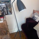 Lampadaire gris anthracite Gubi Grossman collection Grässhoppa