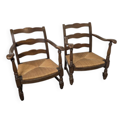 Paire de fauteuils bas en hêtre