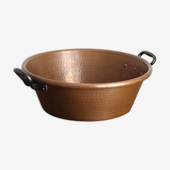 Bassine en cuivre martelé