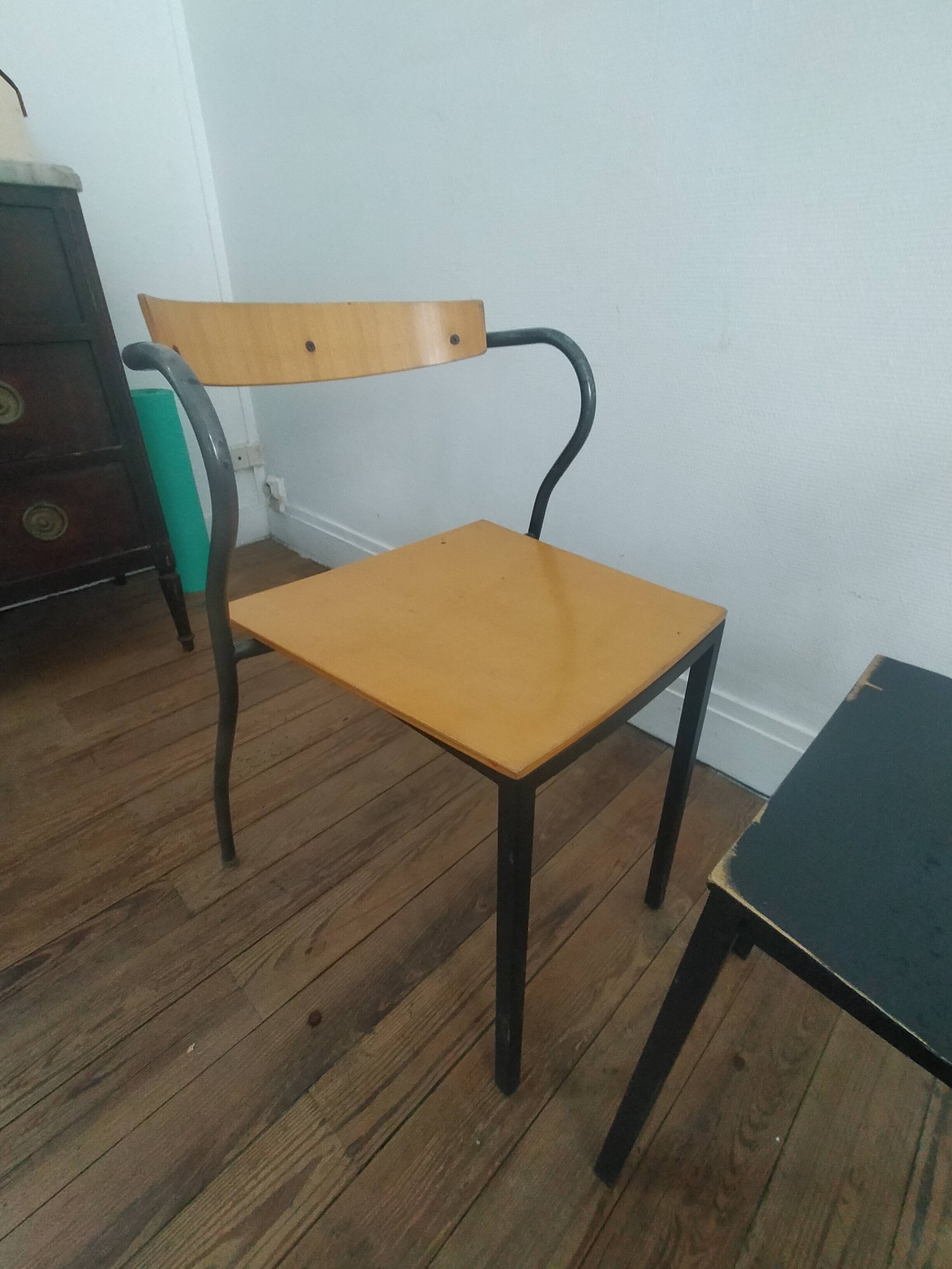 4 chairs by Pascal Mourgue