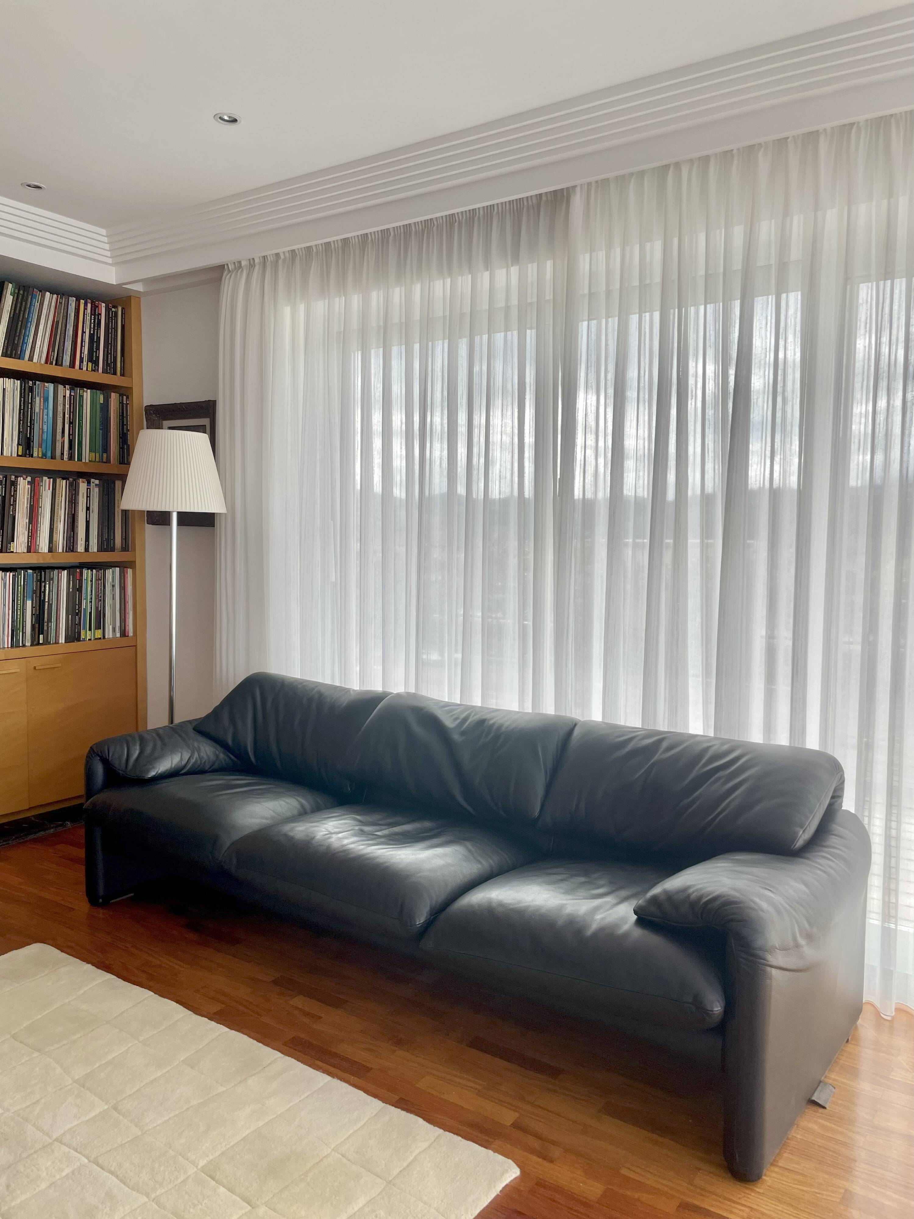 Canapé Maralunga Cassina en cuir noir
