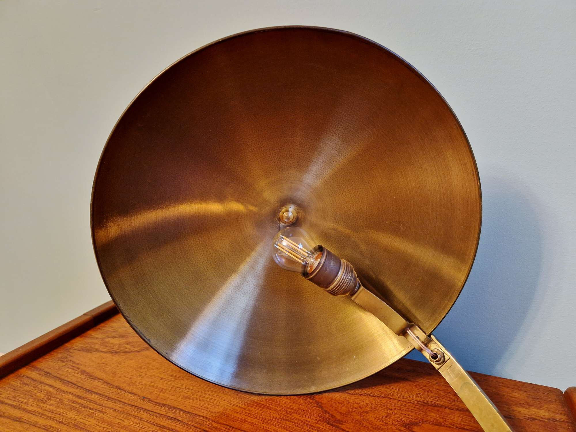Bauhaus desk lamp in brass, Egon Hillebrand, 1930