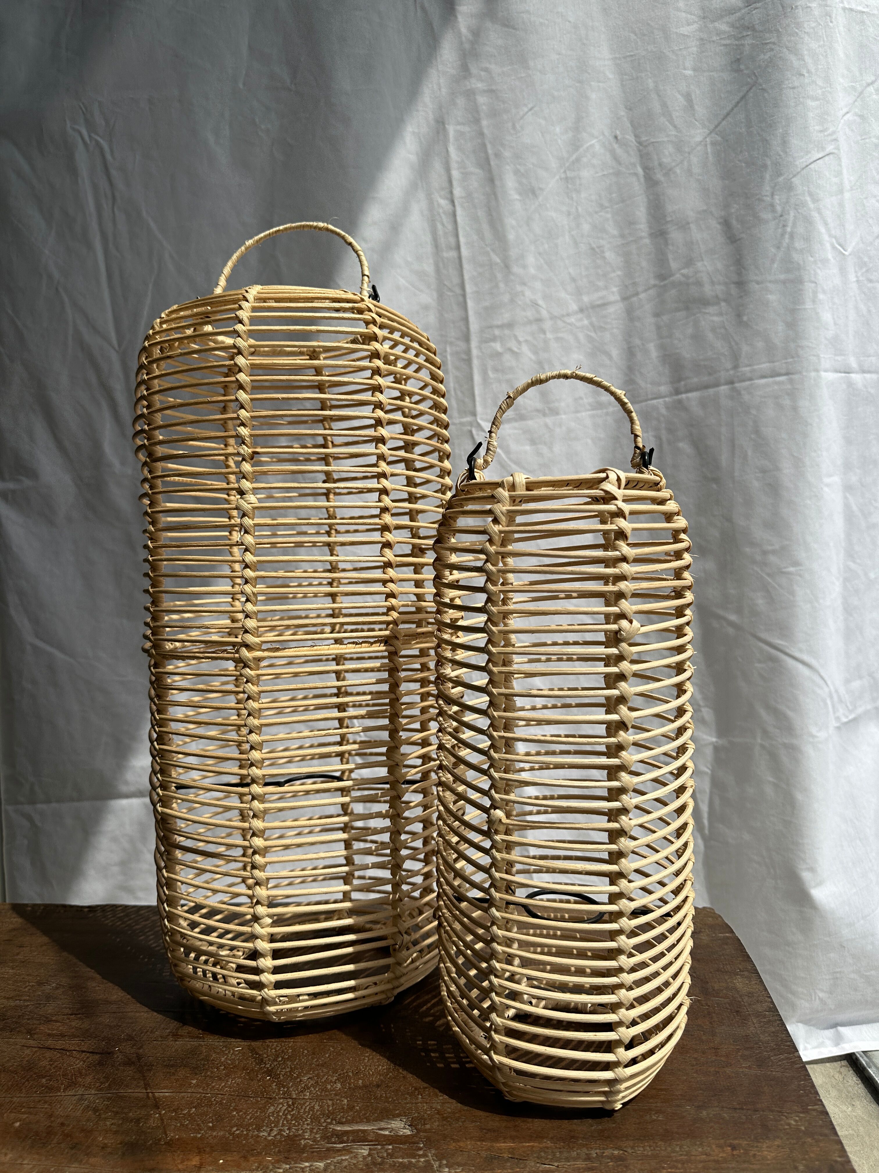 Large lantern-shaped rattan pendant lamp H50 D24