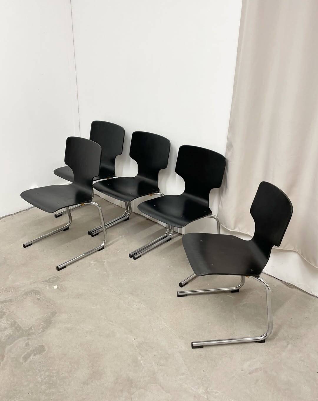 Vintage chair in black thermoformed wood