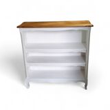 White and wood bookshelf