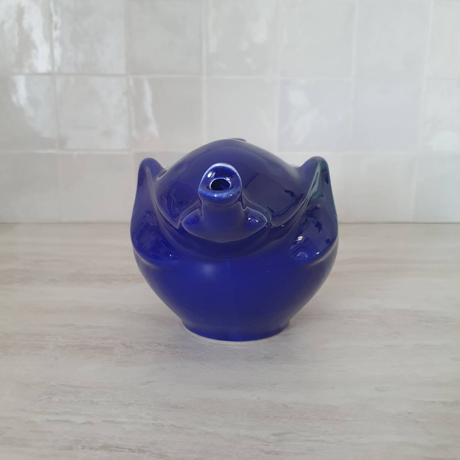 Elephant teapot by Lipton in royal blue.