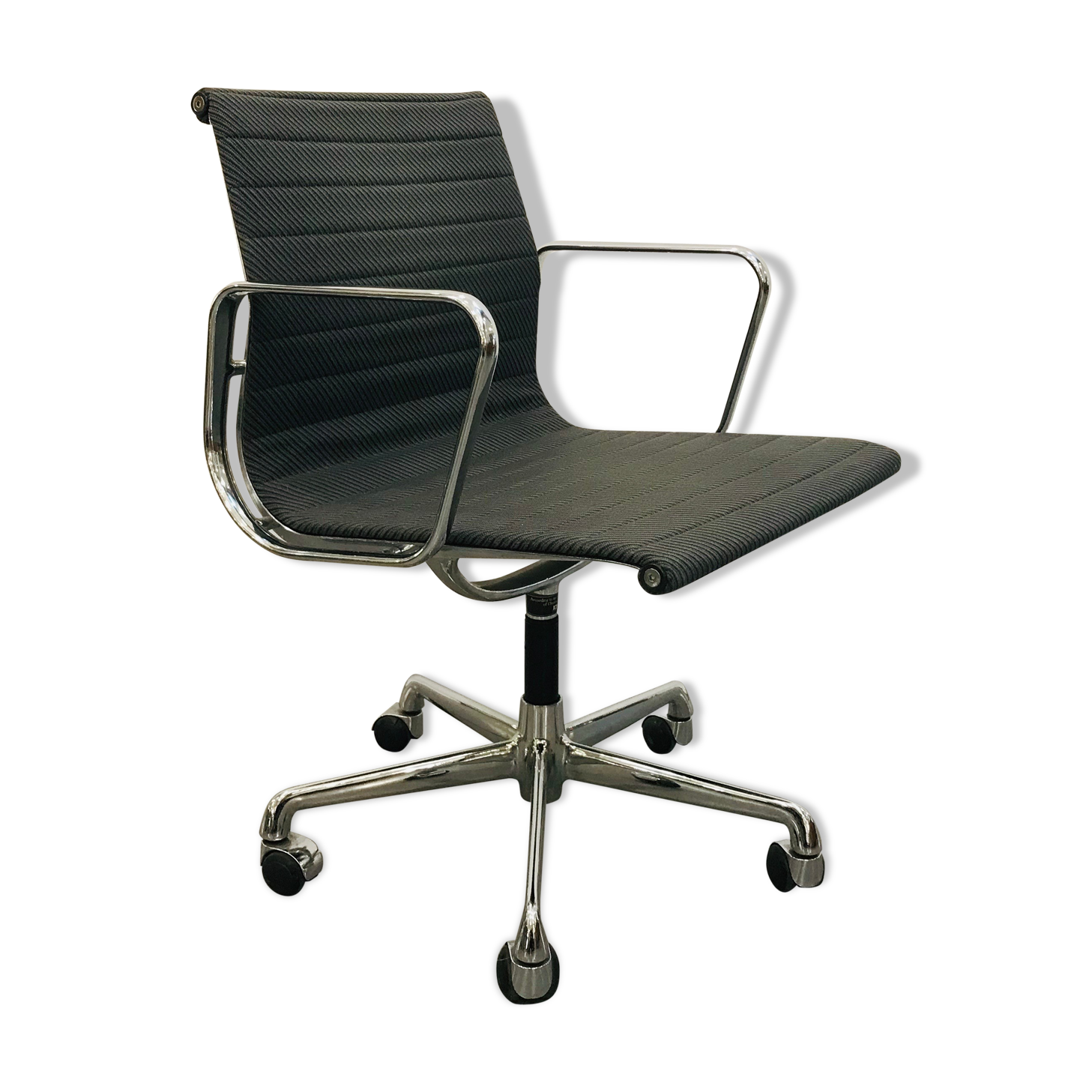 EA117 Chair by Ray and Charles Eames for ICF, 1958