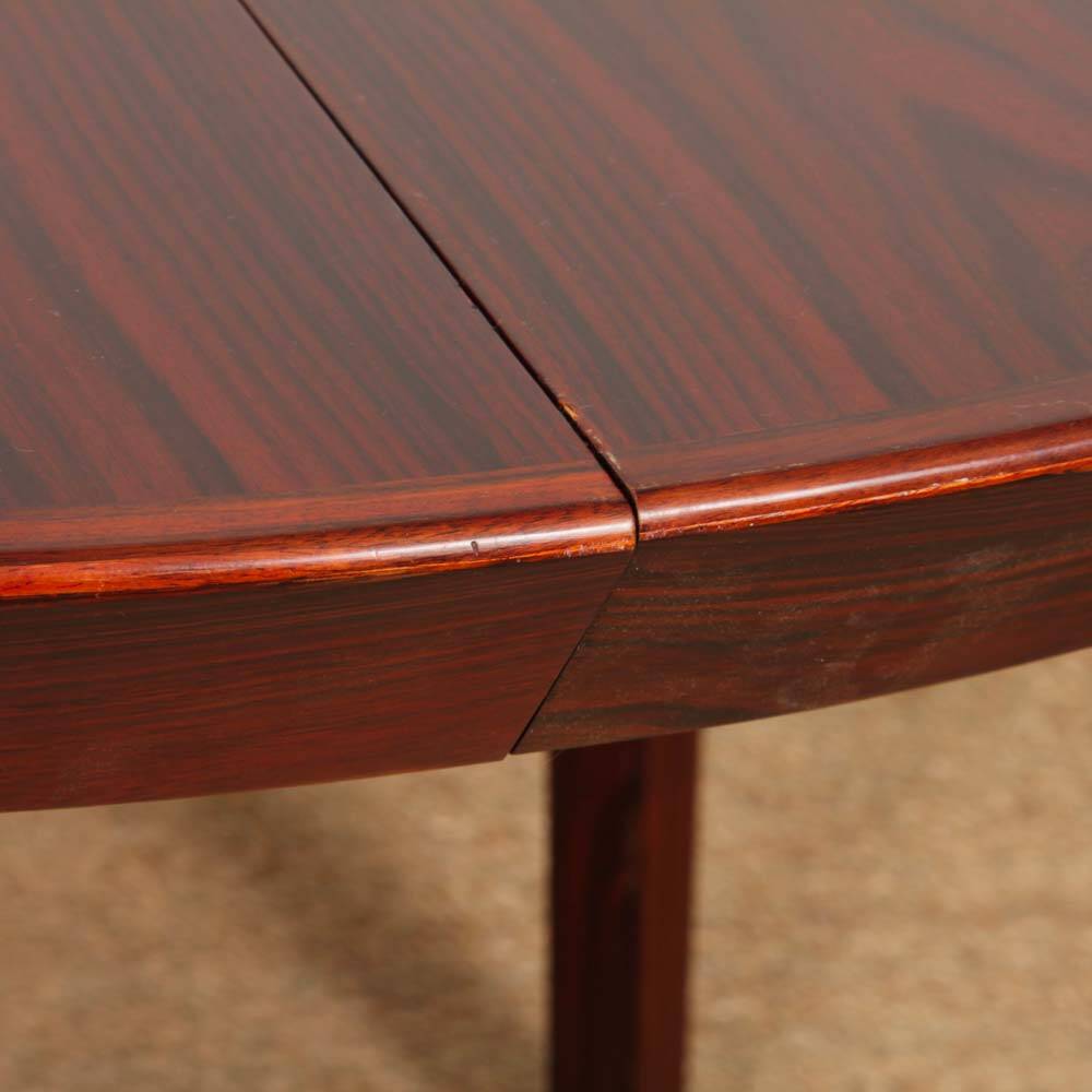 Round extendable table by Ole Hald for Gudme Møbelfabrik, 1960