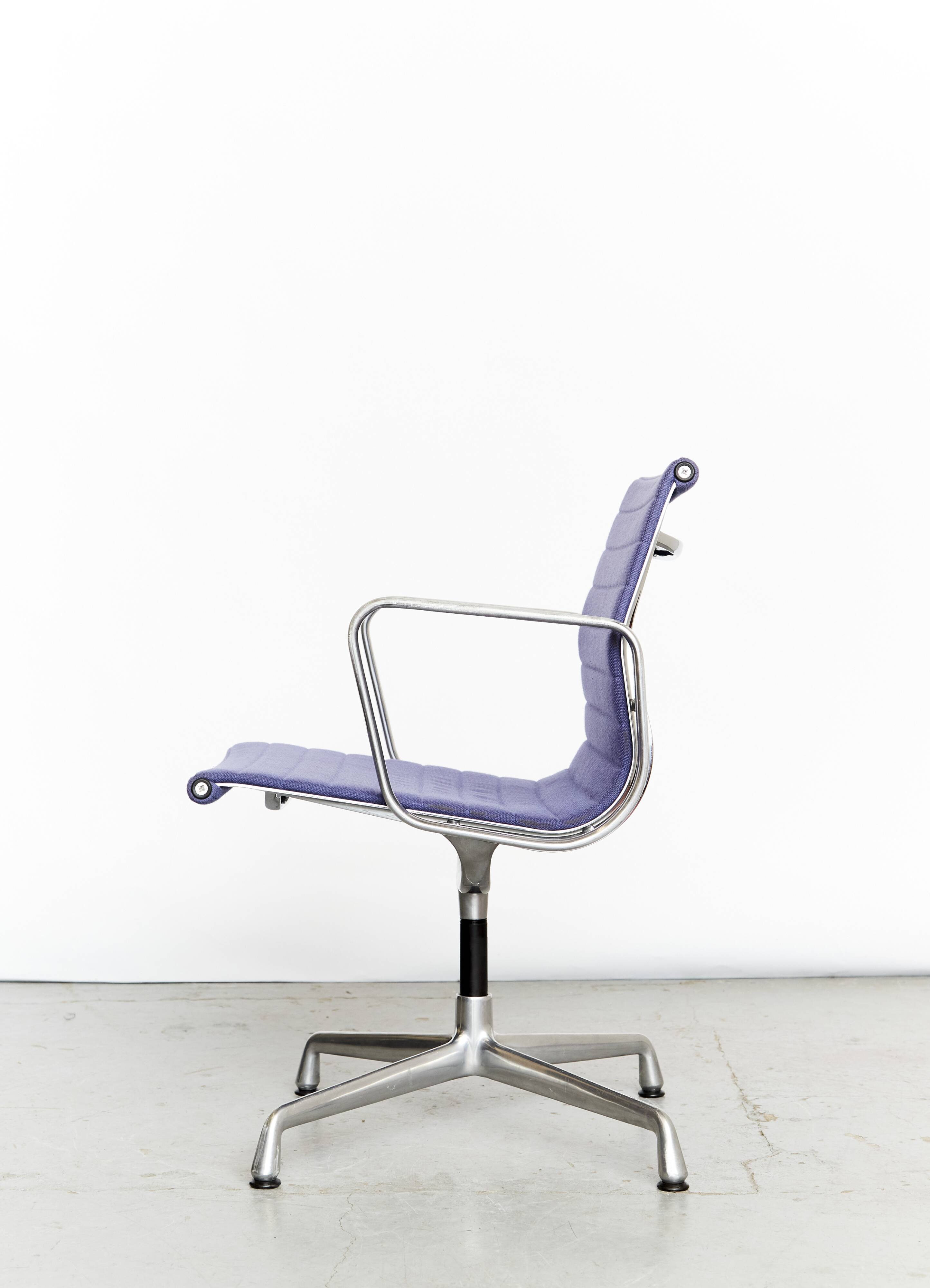 Charles & Ray Eames Aluminium Group Chair EA 108 for Vitra