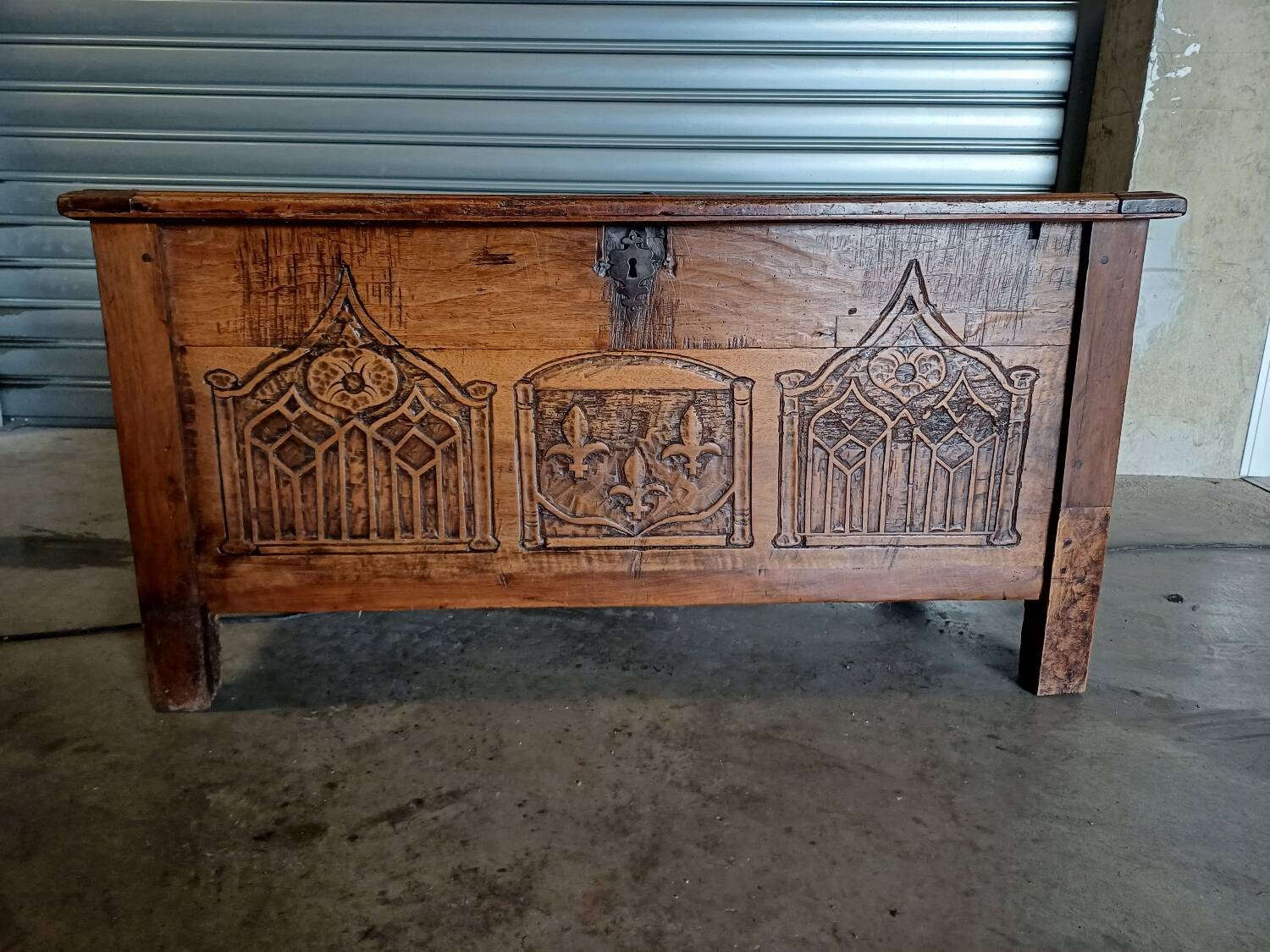 Coffre de mariage savoyard XVIII ème
