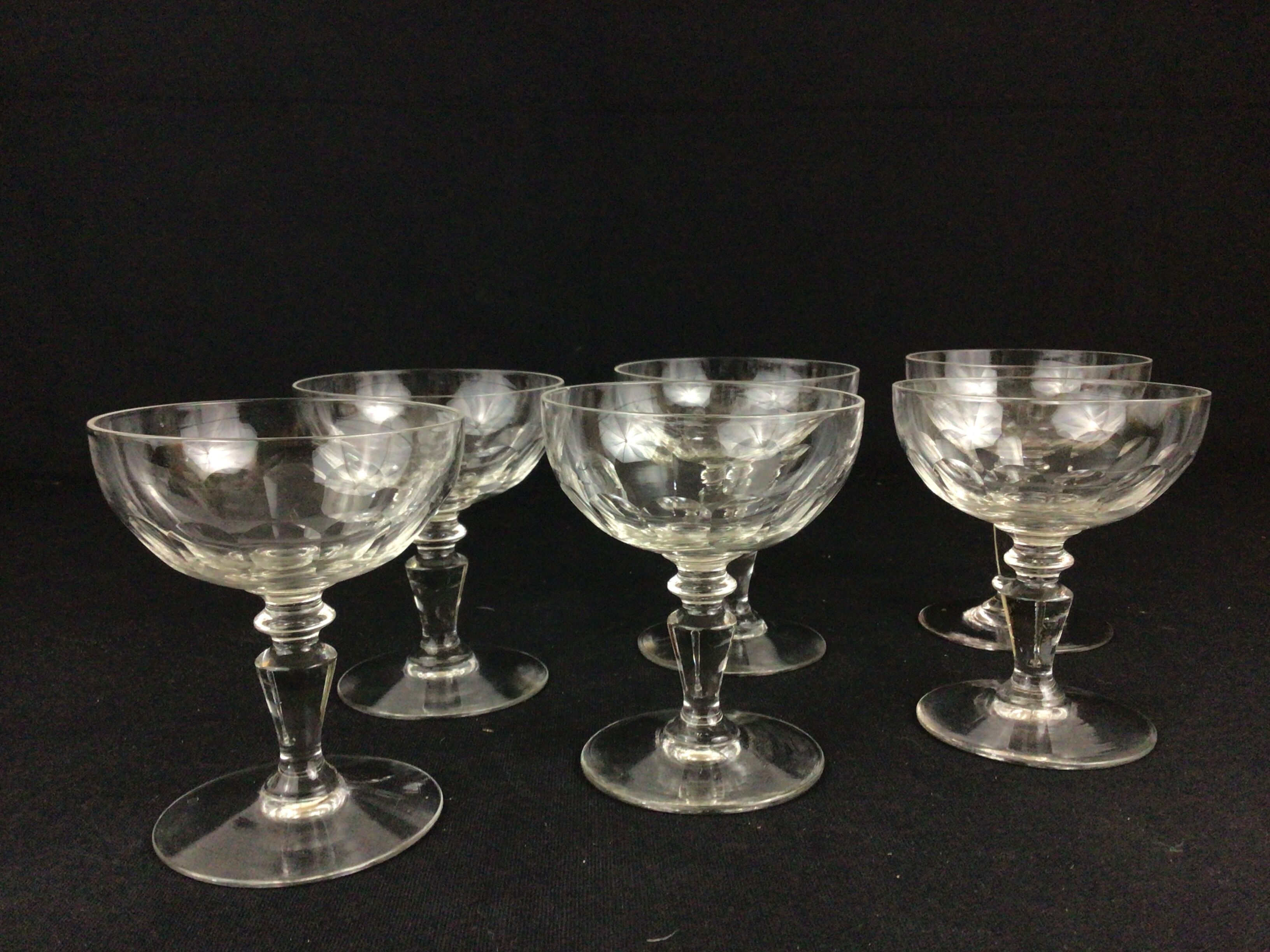 Set of 6 champagne glasses in half crystal XIXth